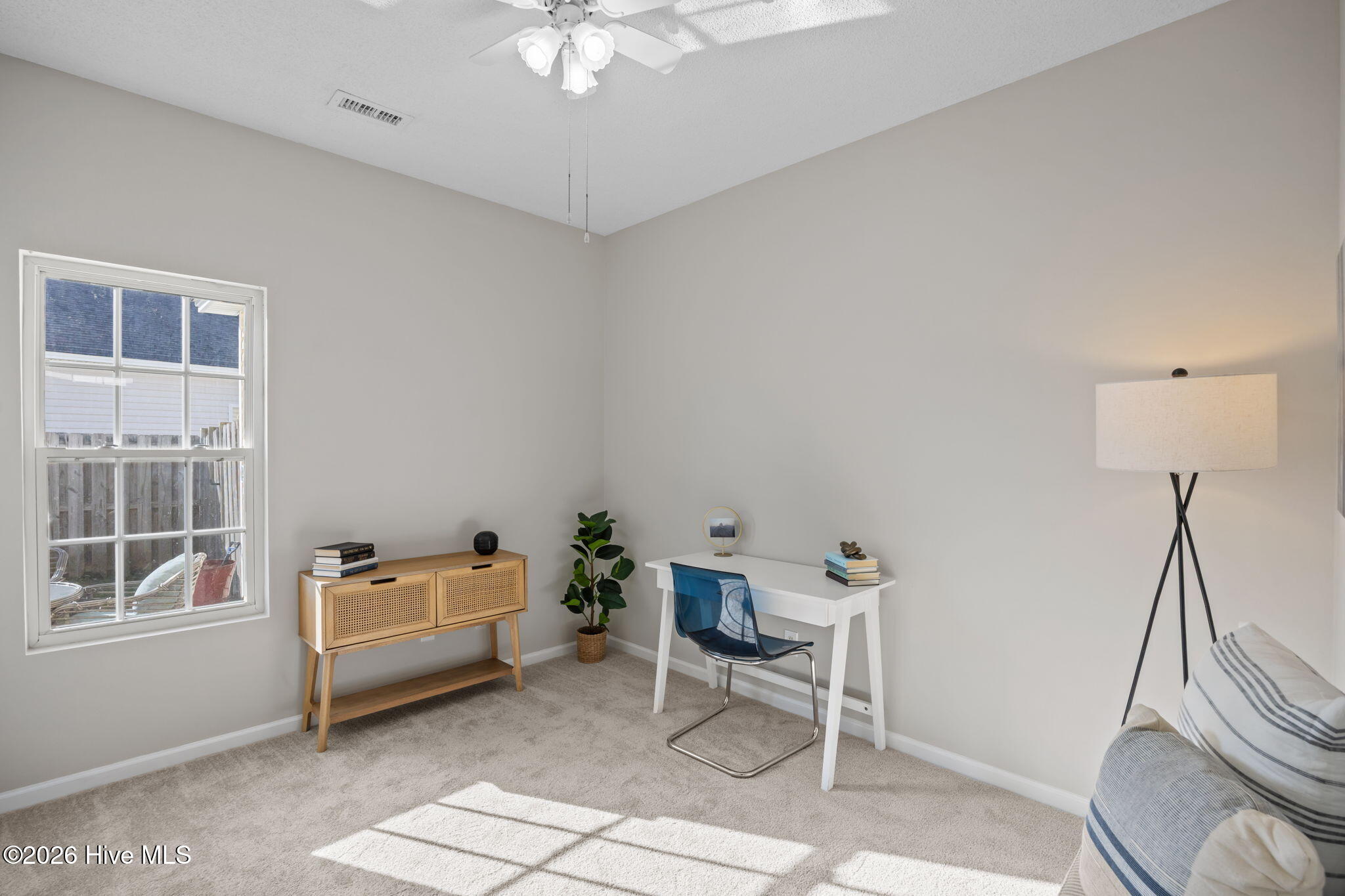 100557931 | Photo 19