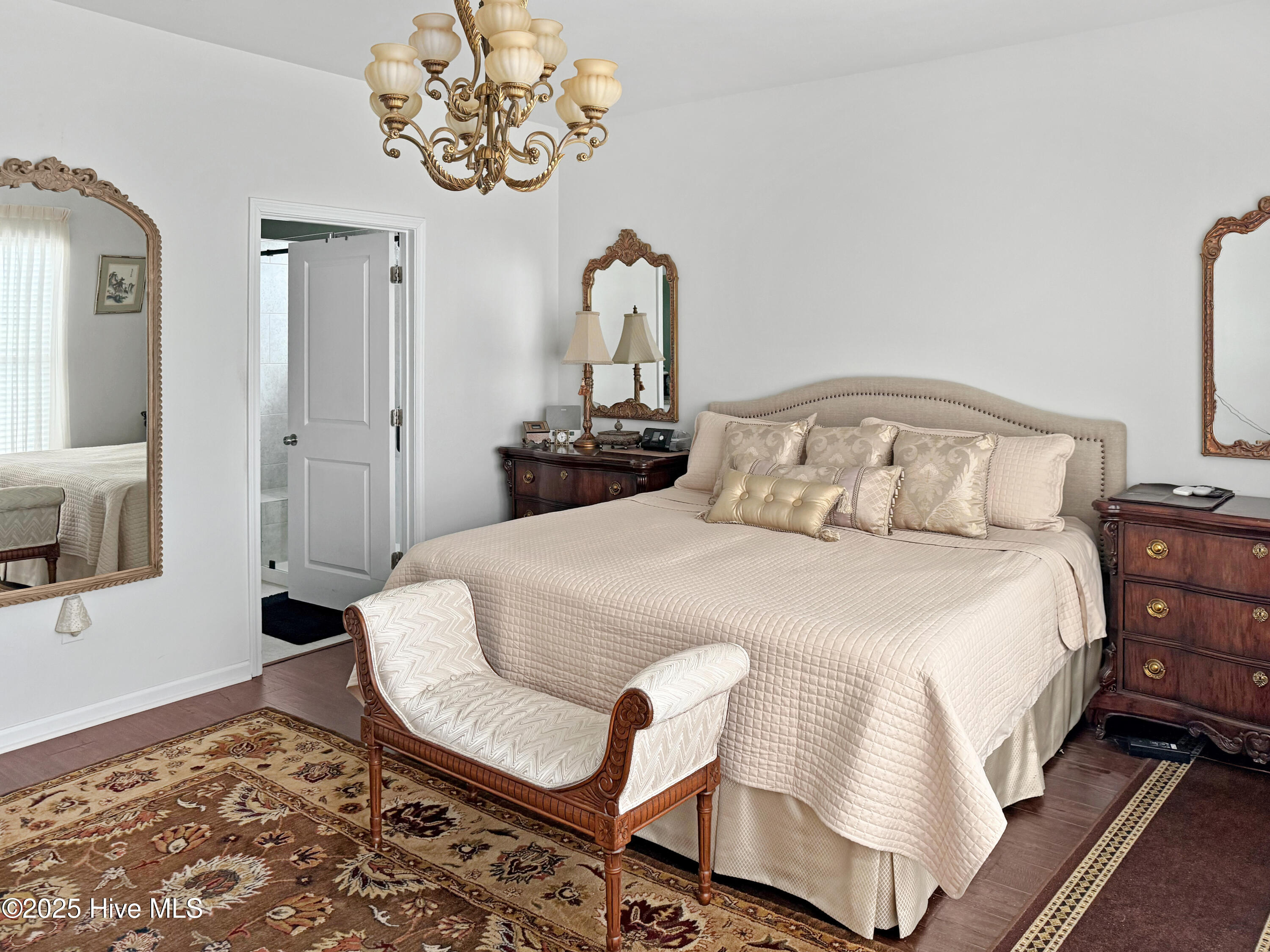 100522757 | Photo 26