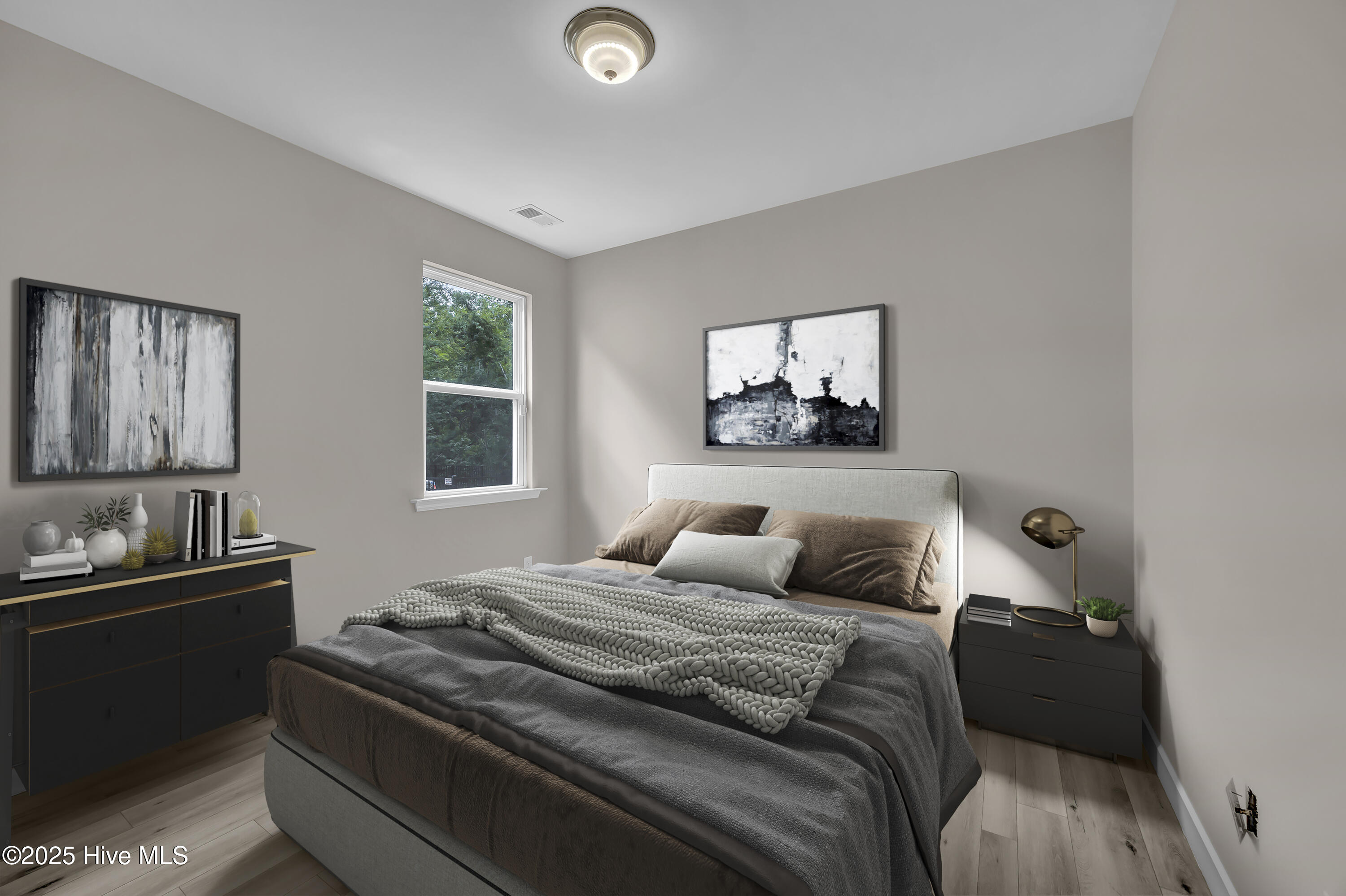 100520096 | Photo 23