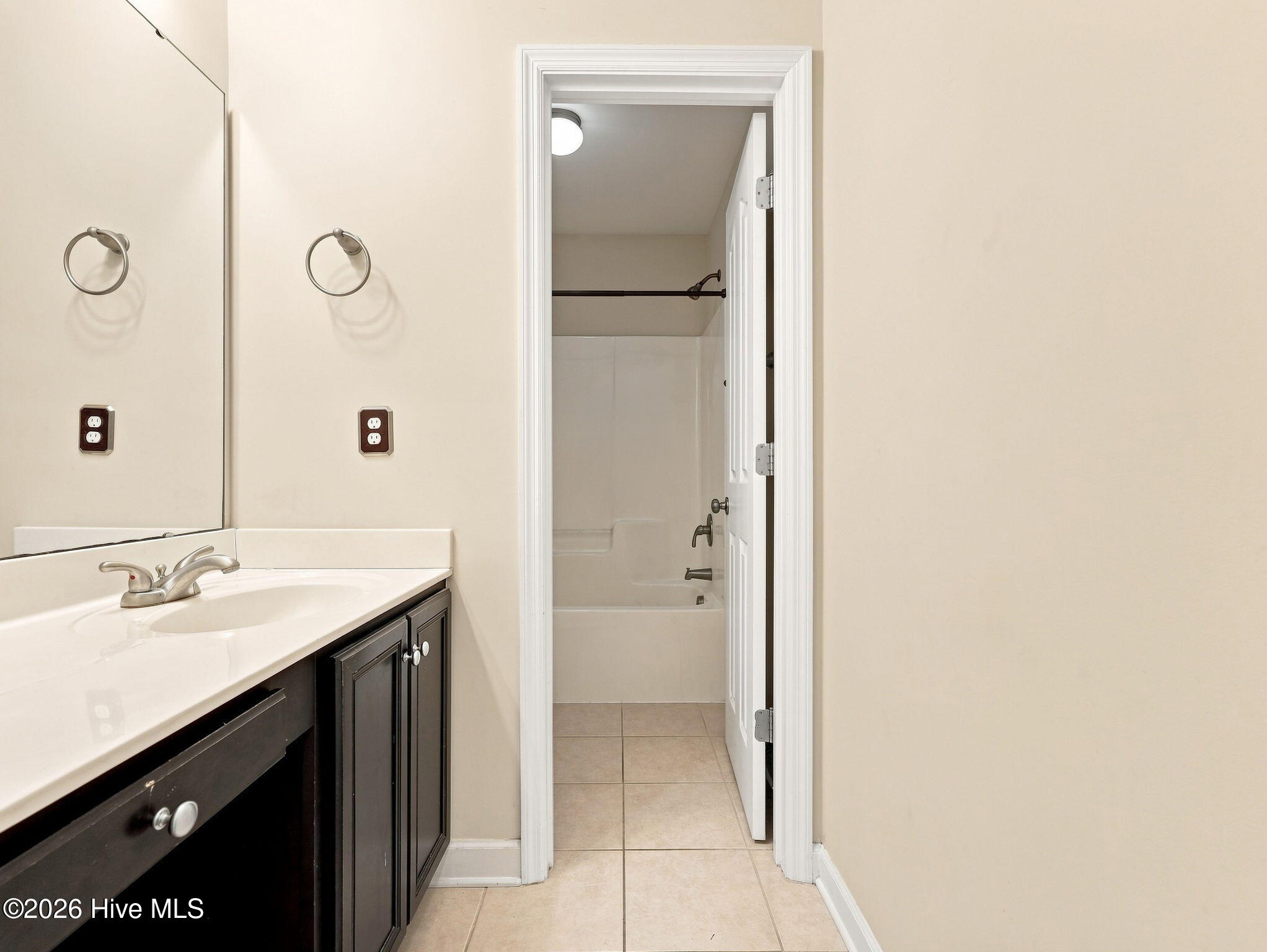 302 Squire Court,Maple Hill