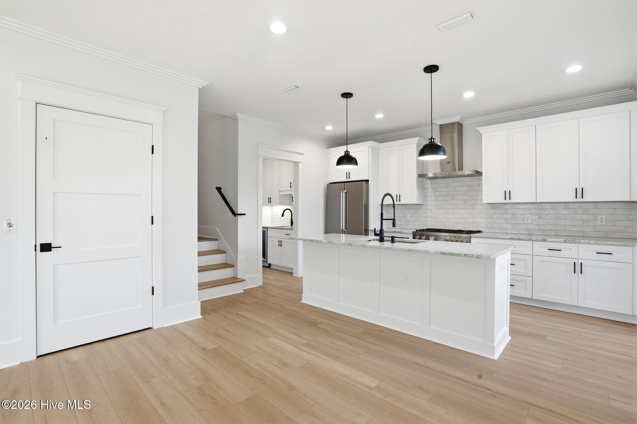 100554996 | Photo 27