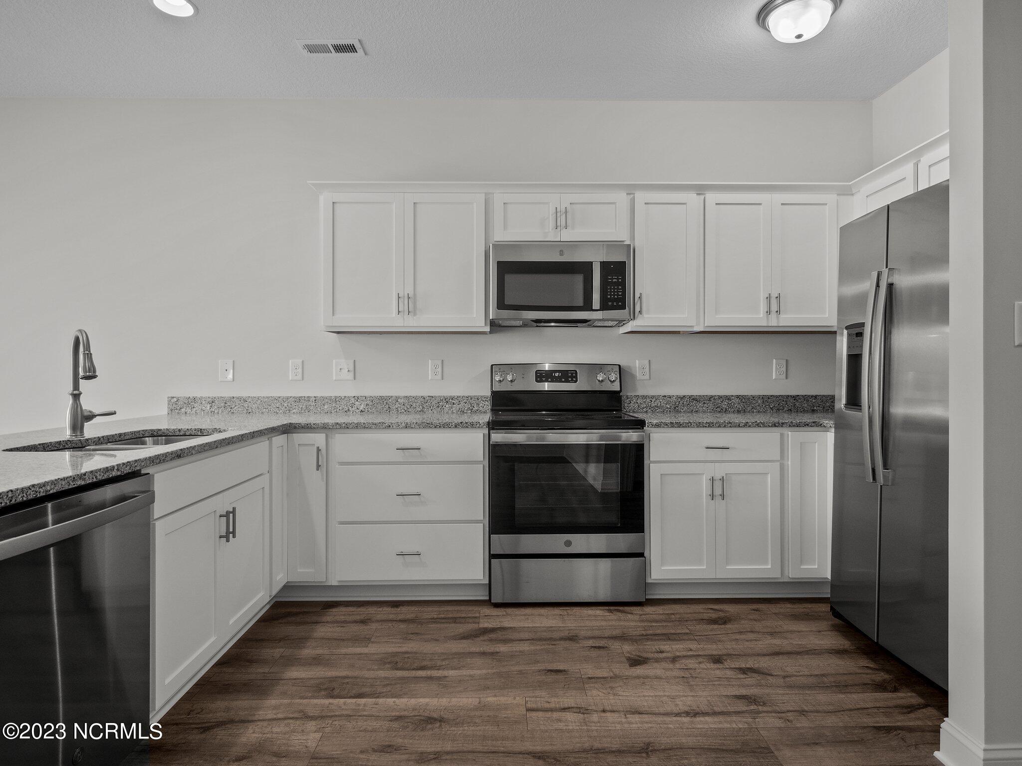 14-web-or-mls-P9144798