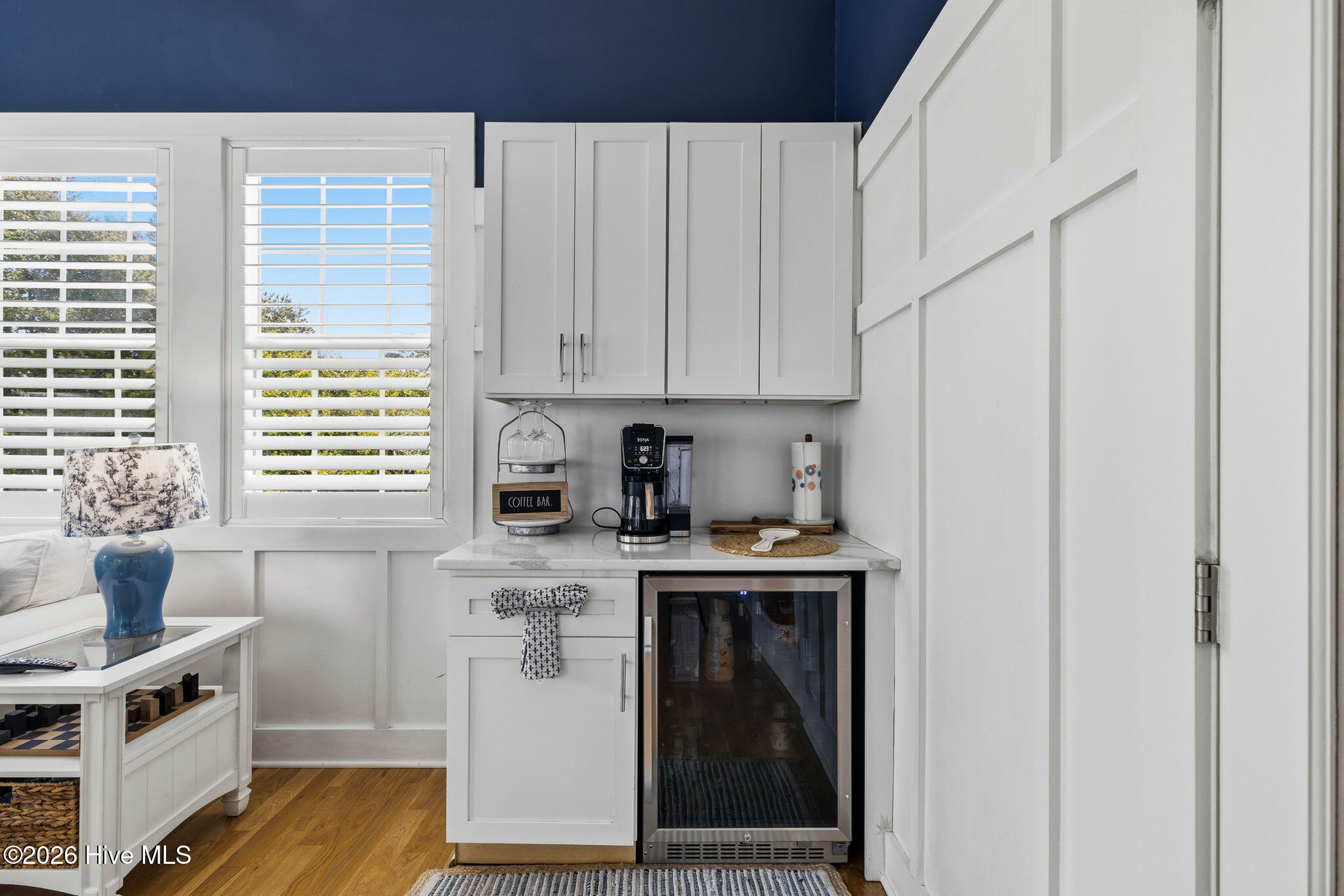 100561515 | Photo 47