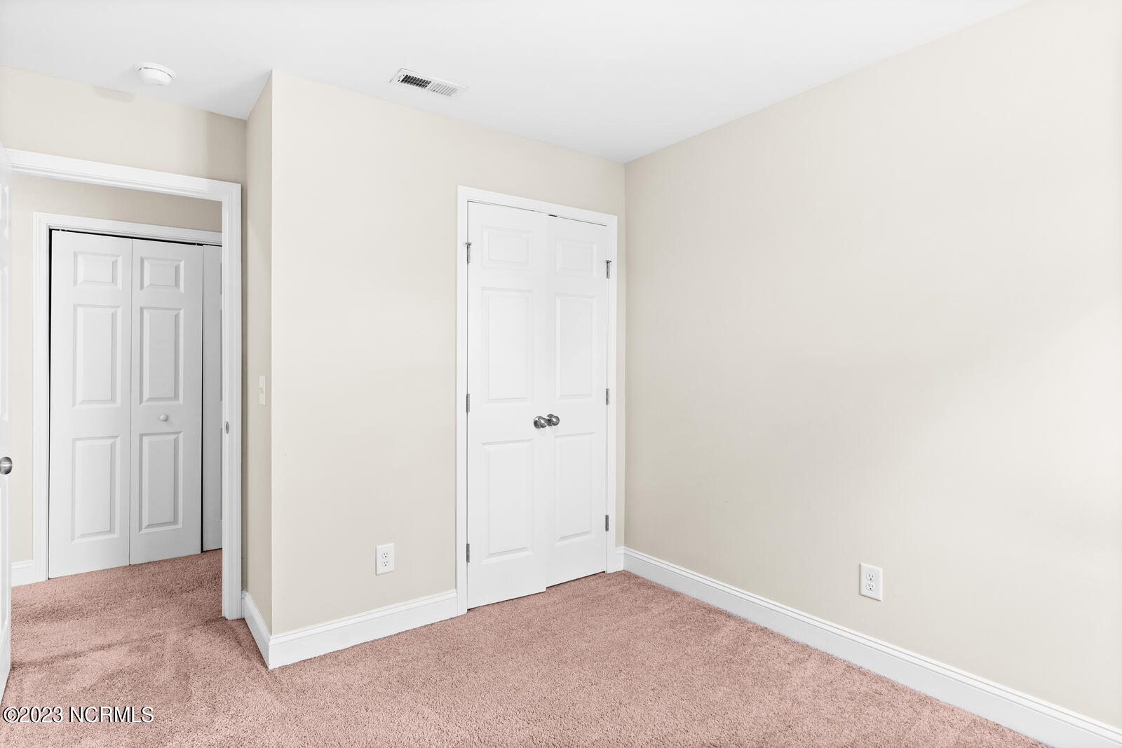 100552237 | Photo 24