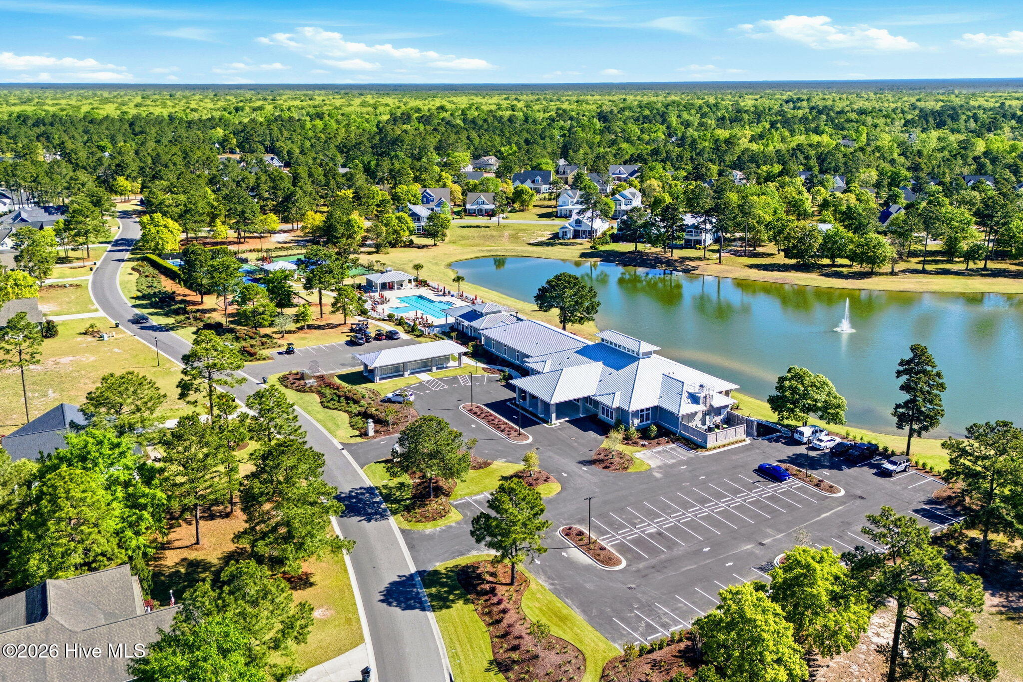 100566822 | Photo 62