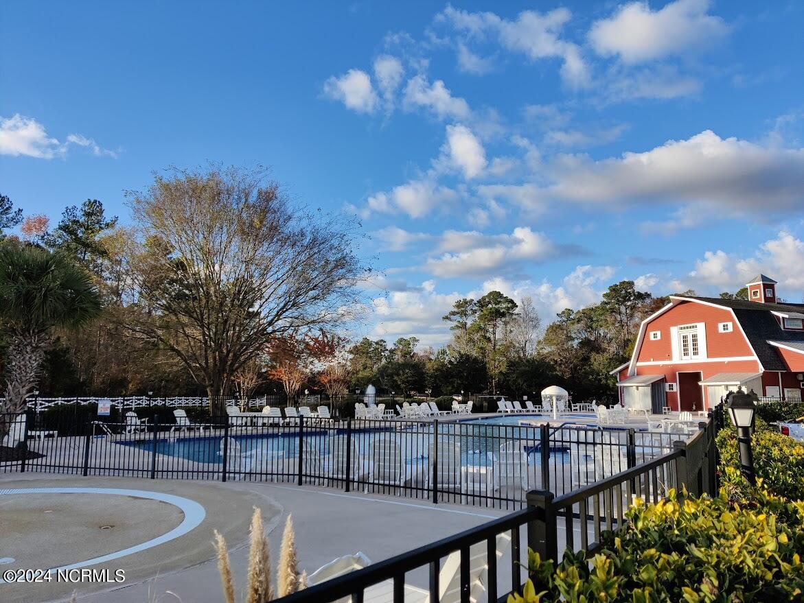 100565741 | Photo 31