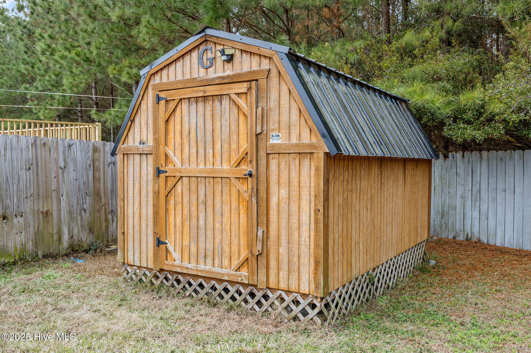 100545906 | Photo 41