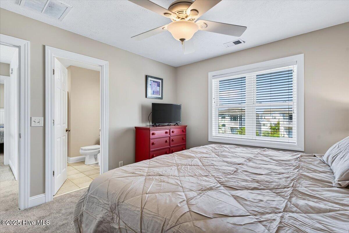 100529762 | Photo 21