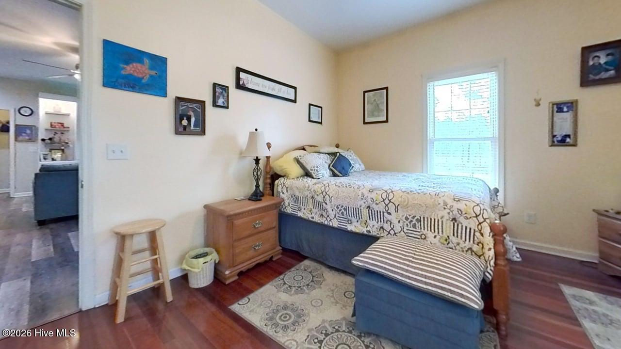 100559167 | Photo 20