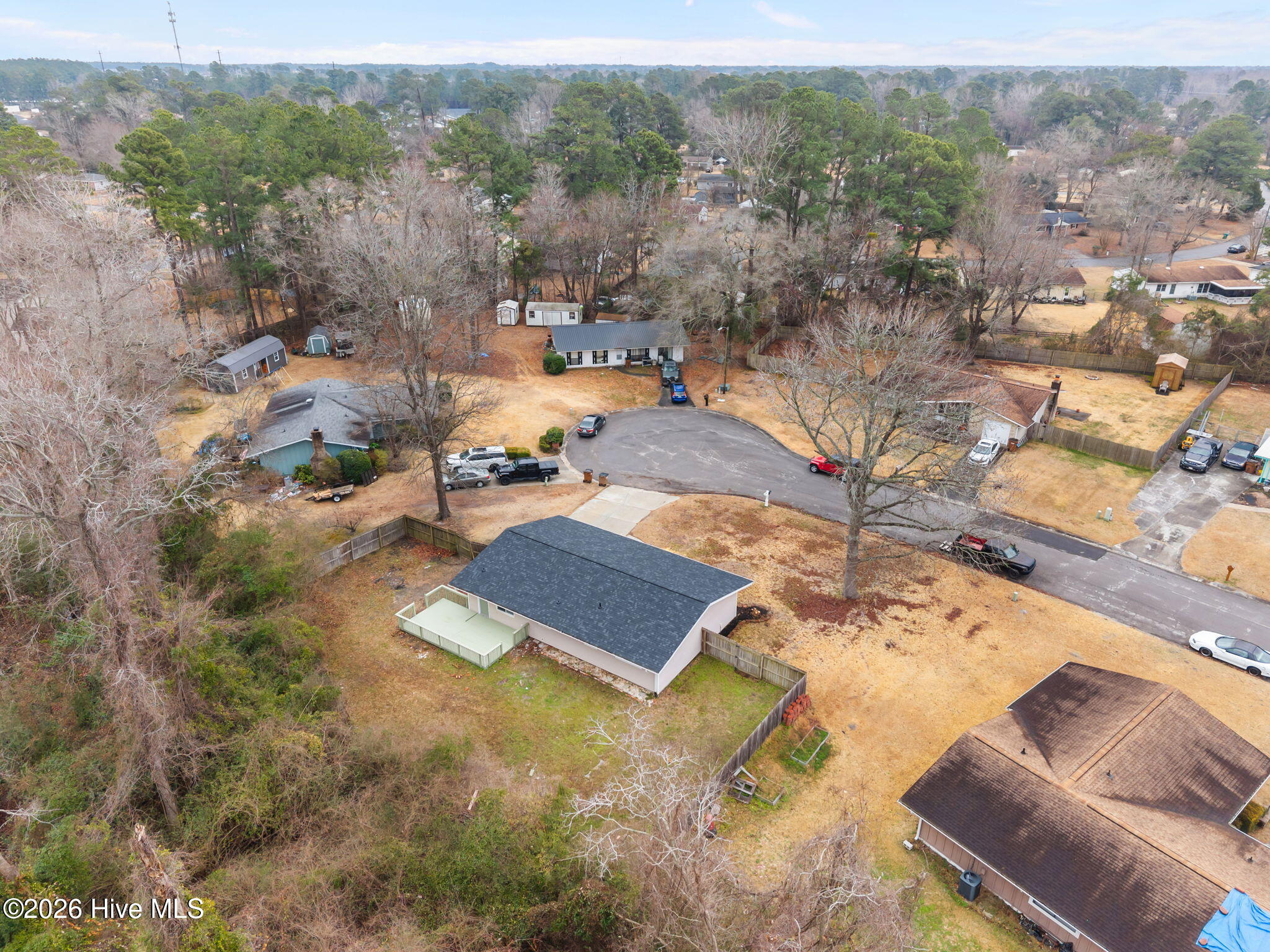 100552306 | Photo 42