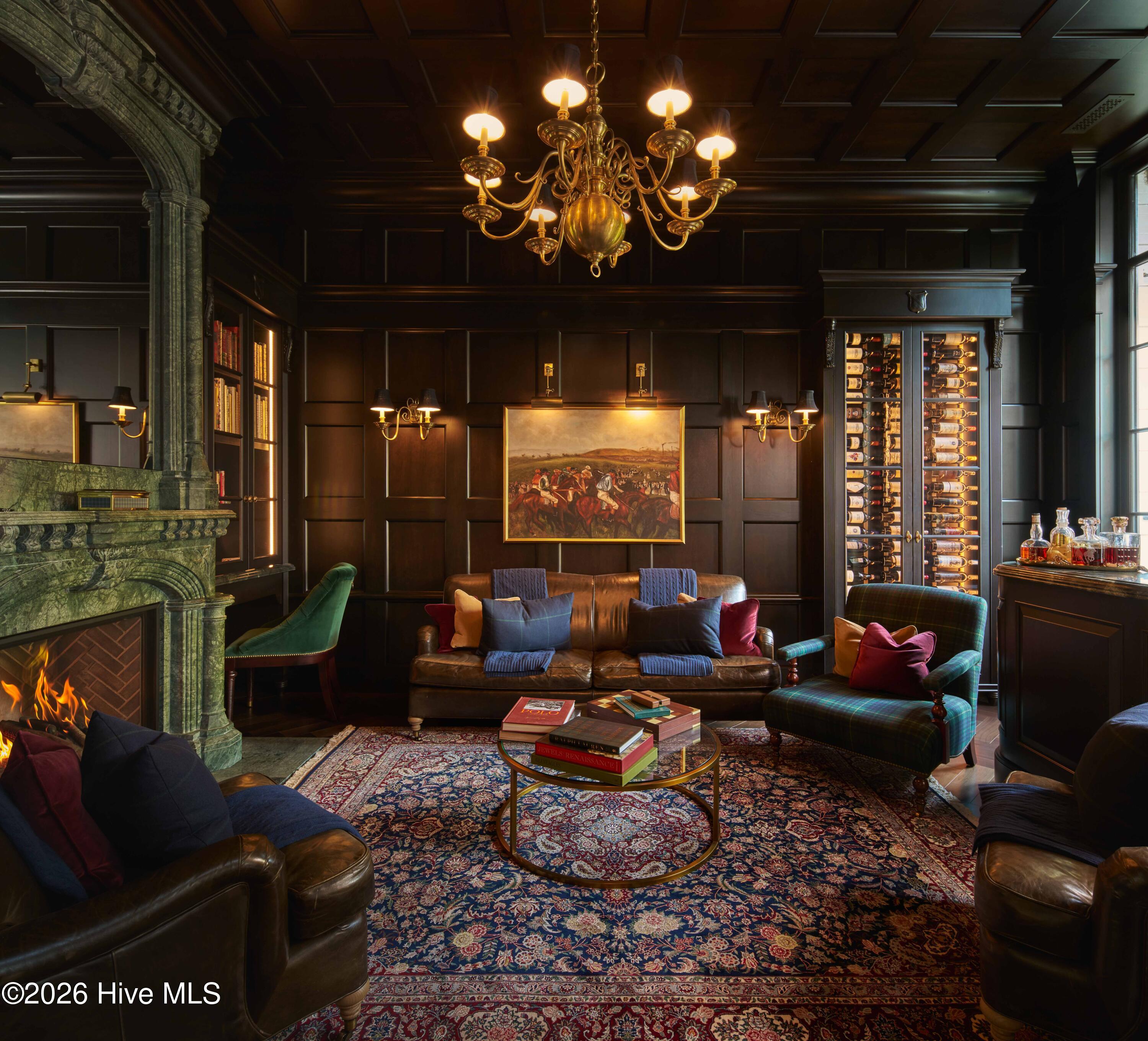 100569177 | Photo 14