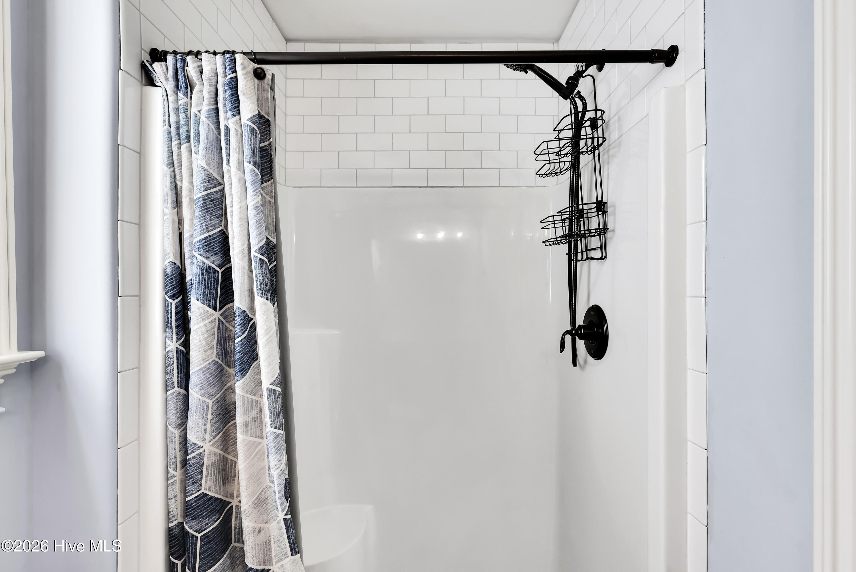 100560278 | Photo 31