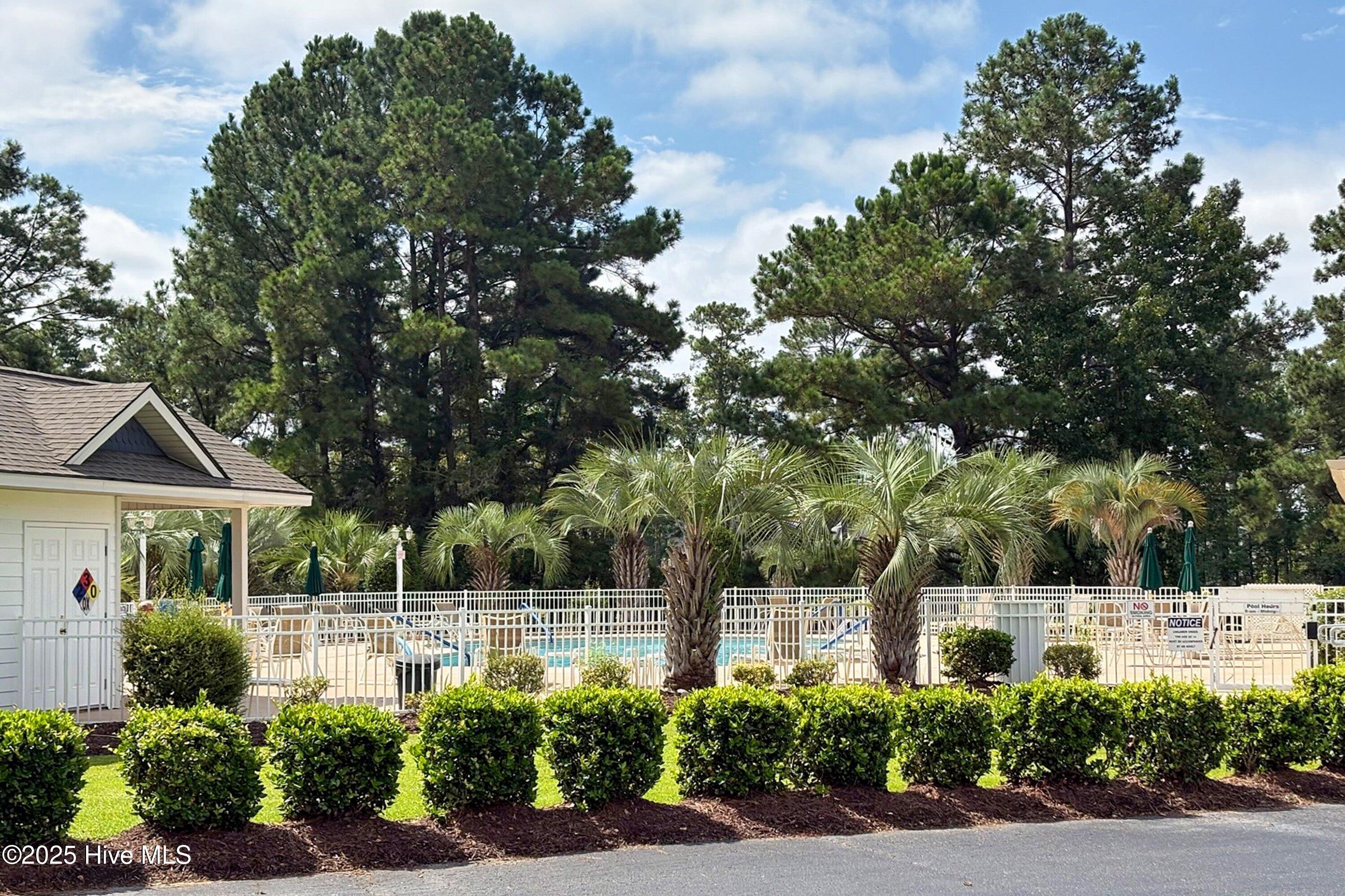 100526883 | Photo 57