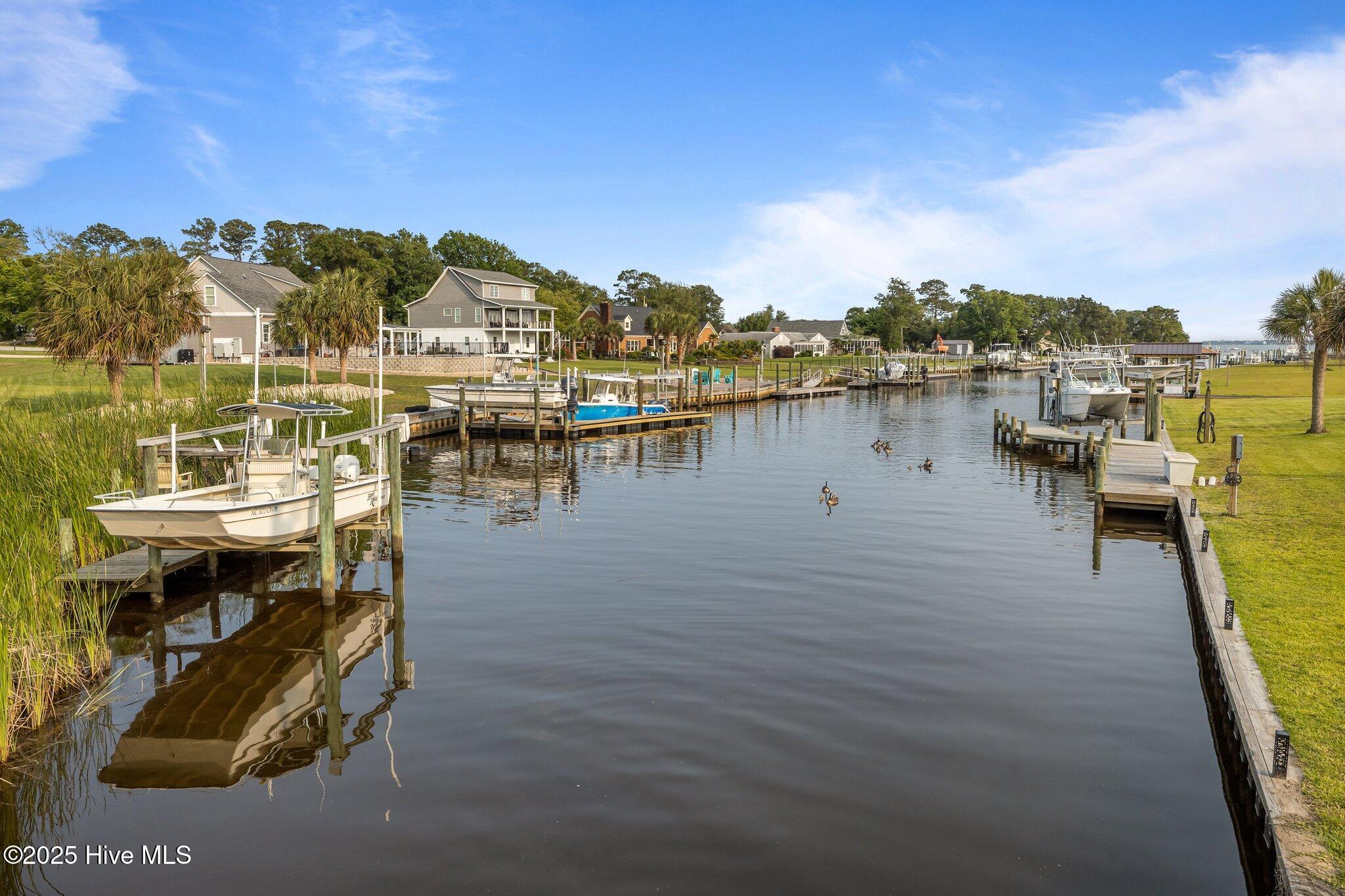 304 Brook Lane, Newport, NC, 28570
