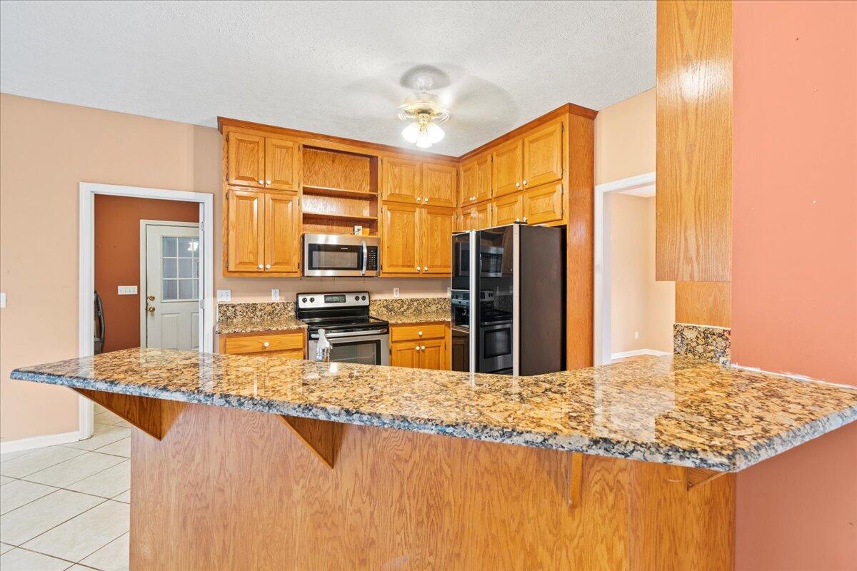 13-Kitchen