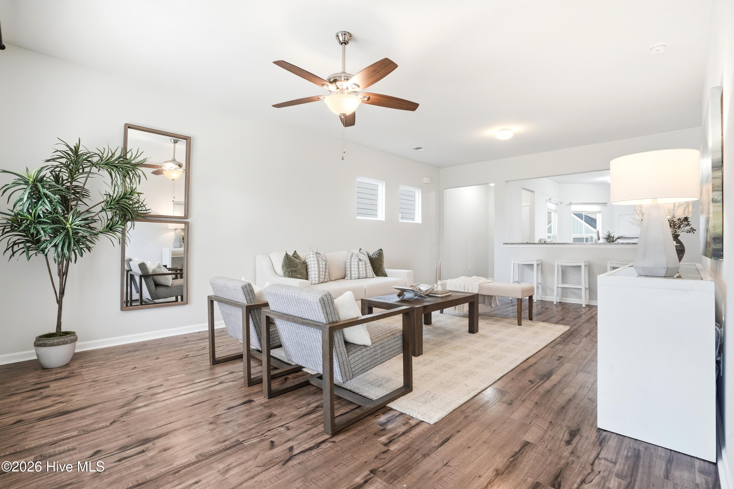 100553479 | Photo 14