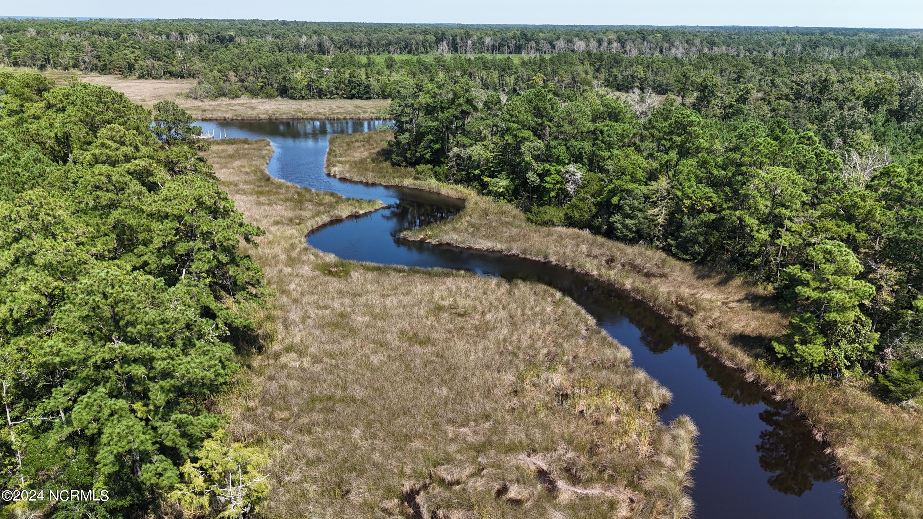 330, 211 Garbacon Drive, Beaufort, NC, 28516