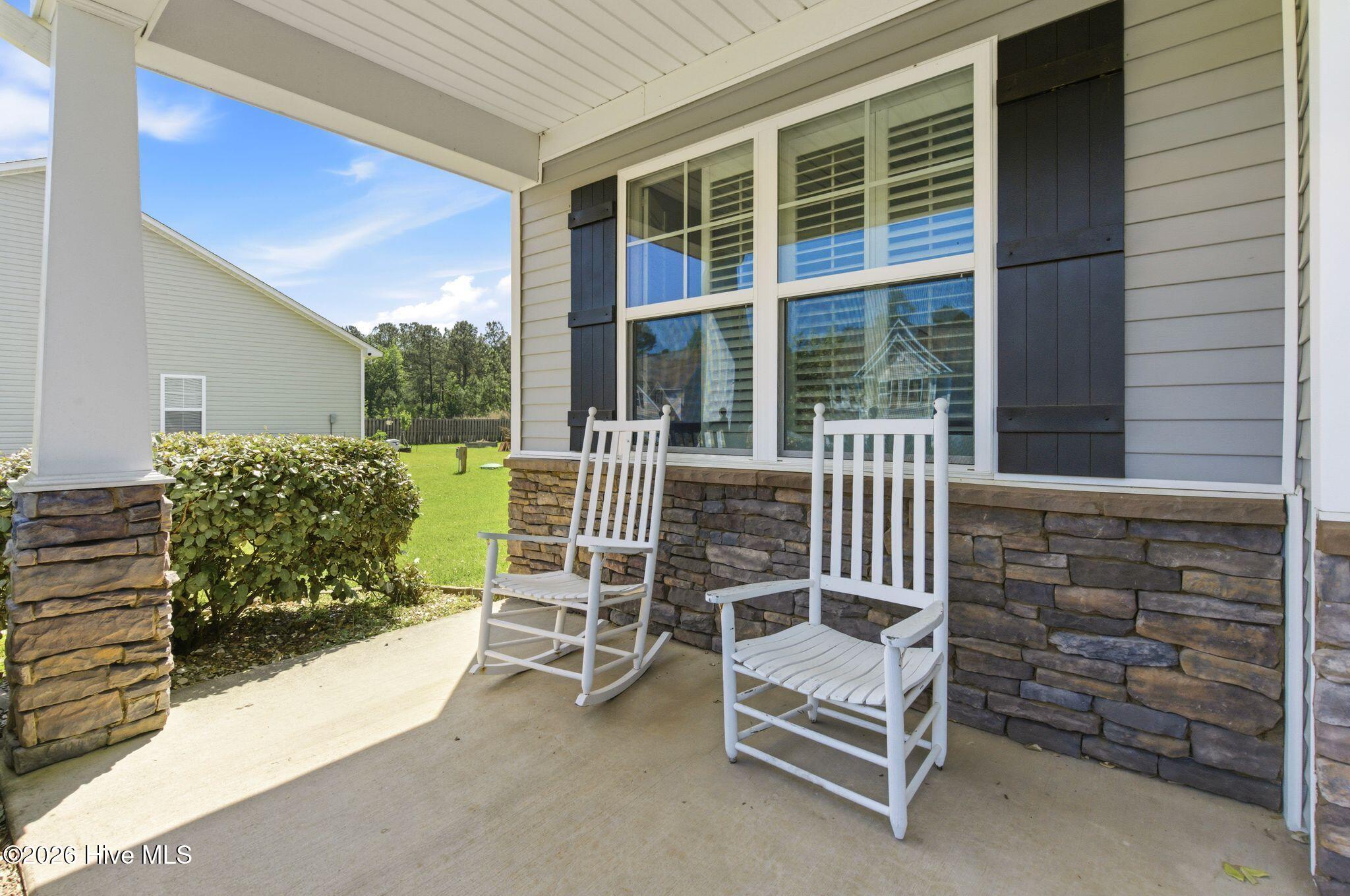 100568404 | Photo 10