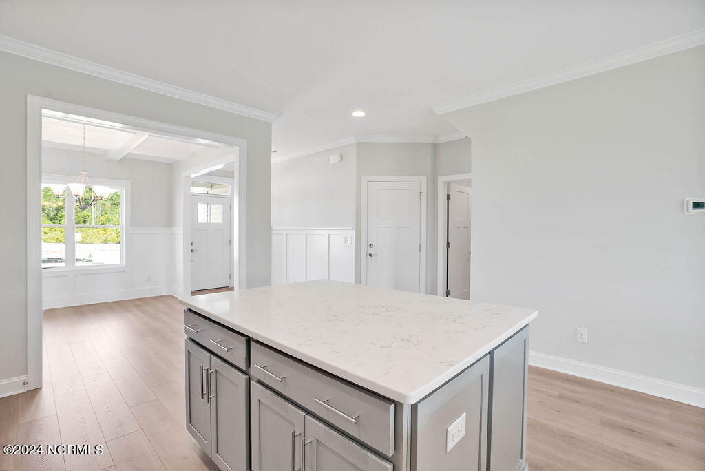 100461561 | Photo 10