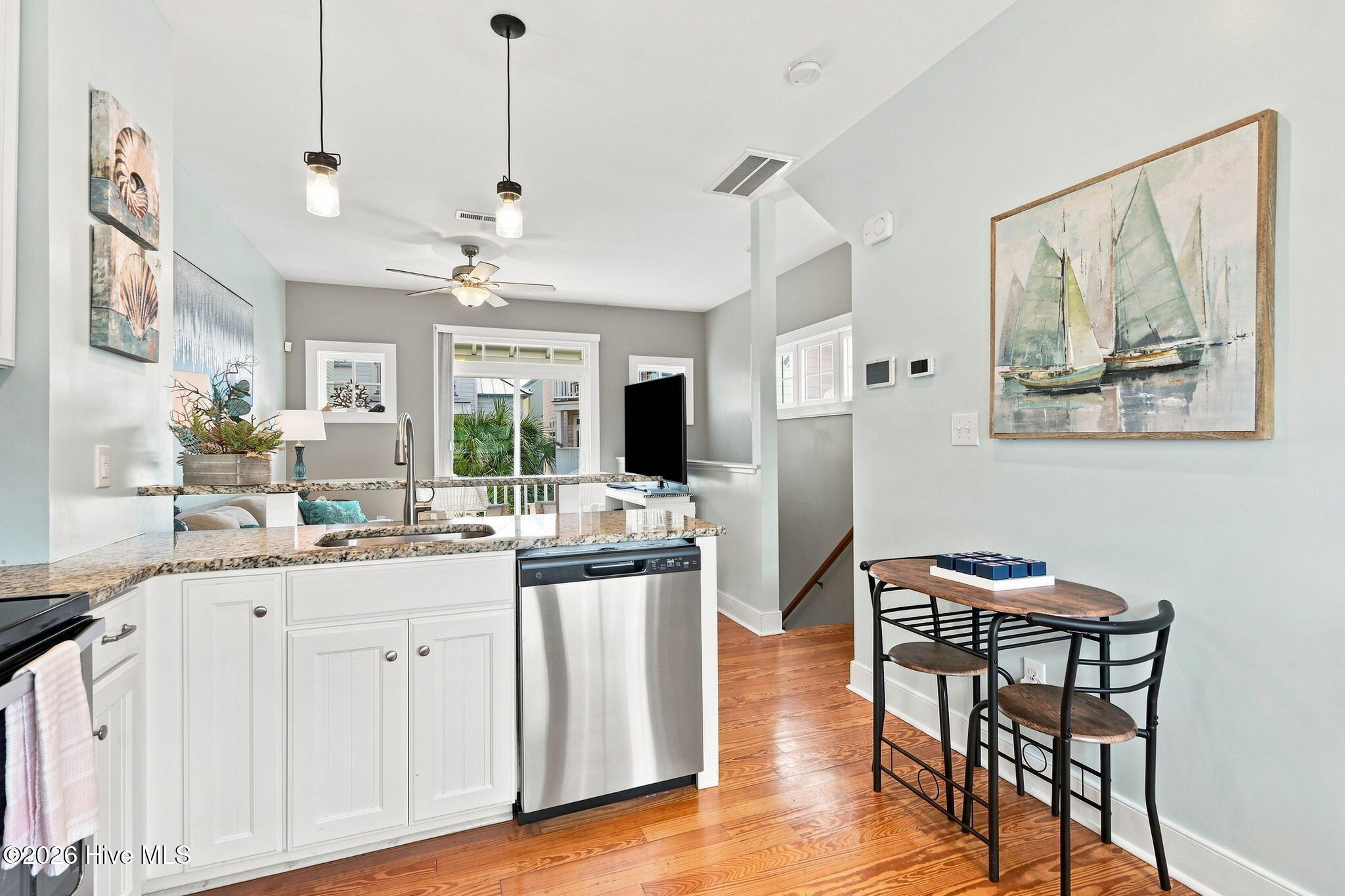 107 W Bogue Boulevard 3,Atlantic Beach