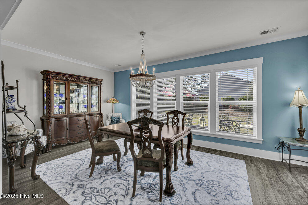 100540446 | Photo 21