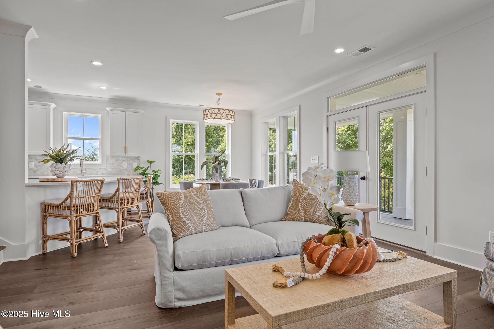 609 Cannonsgate Drive, Newport, NC, 28570