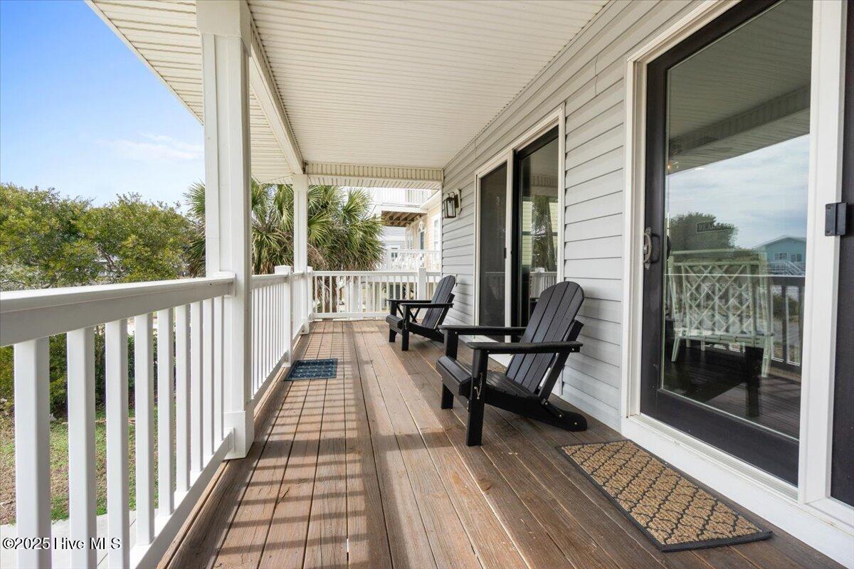 100493245 | Photo 10