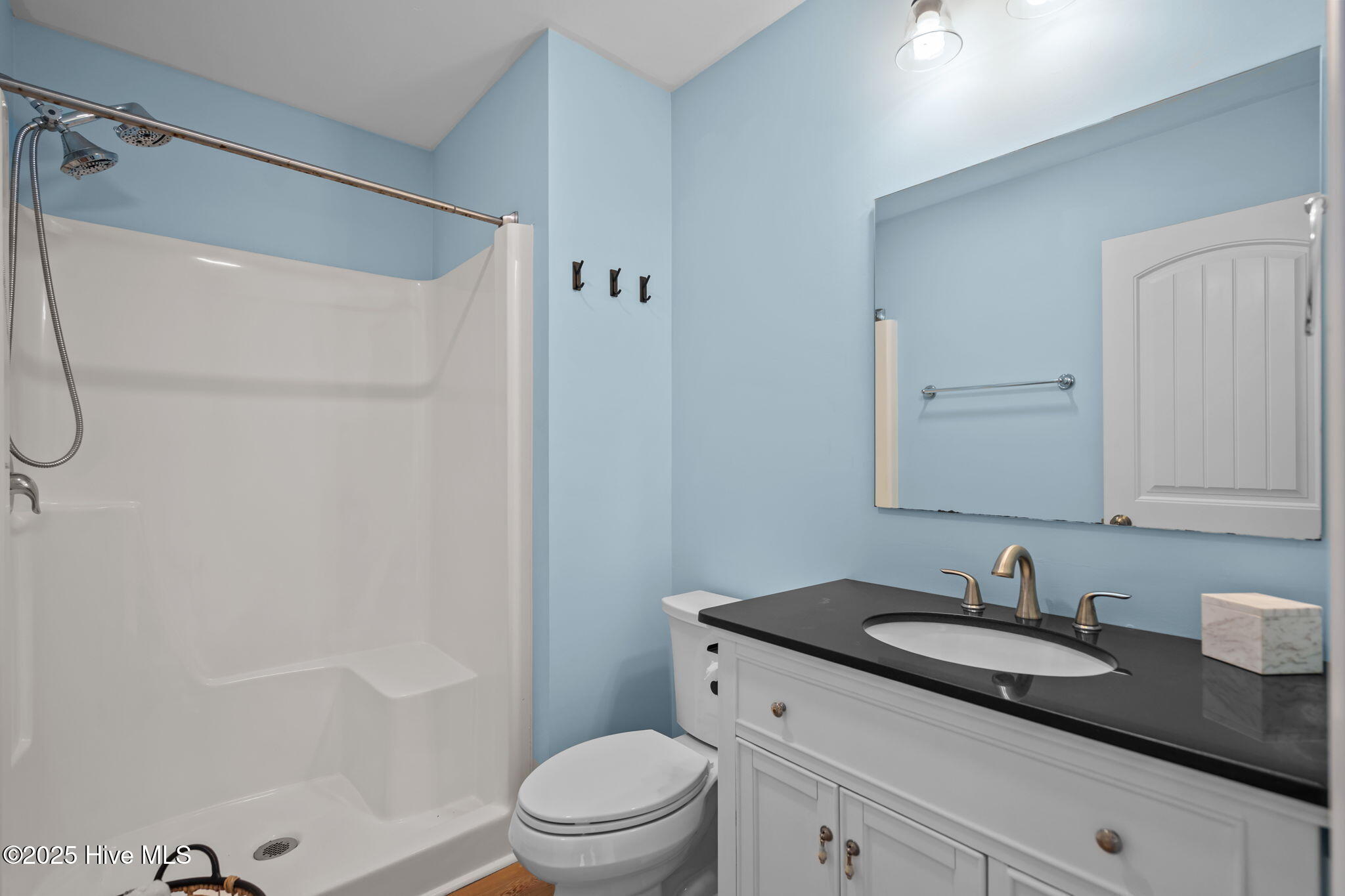 100547166 | Photo 28