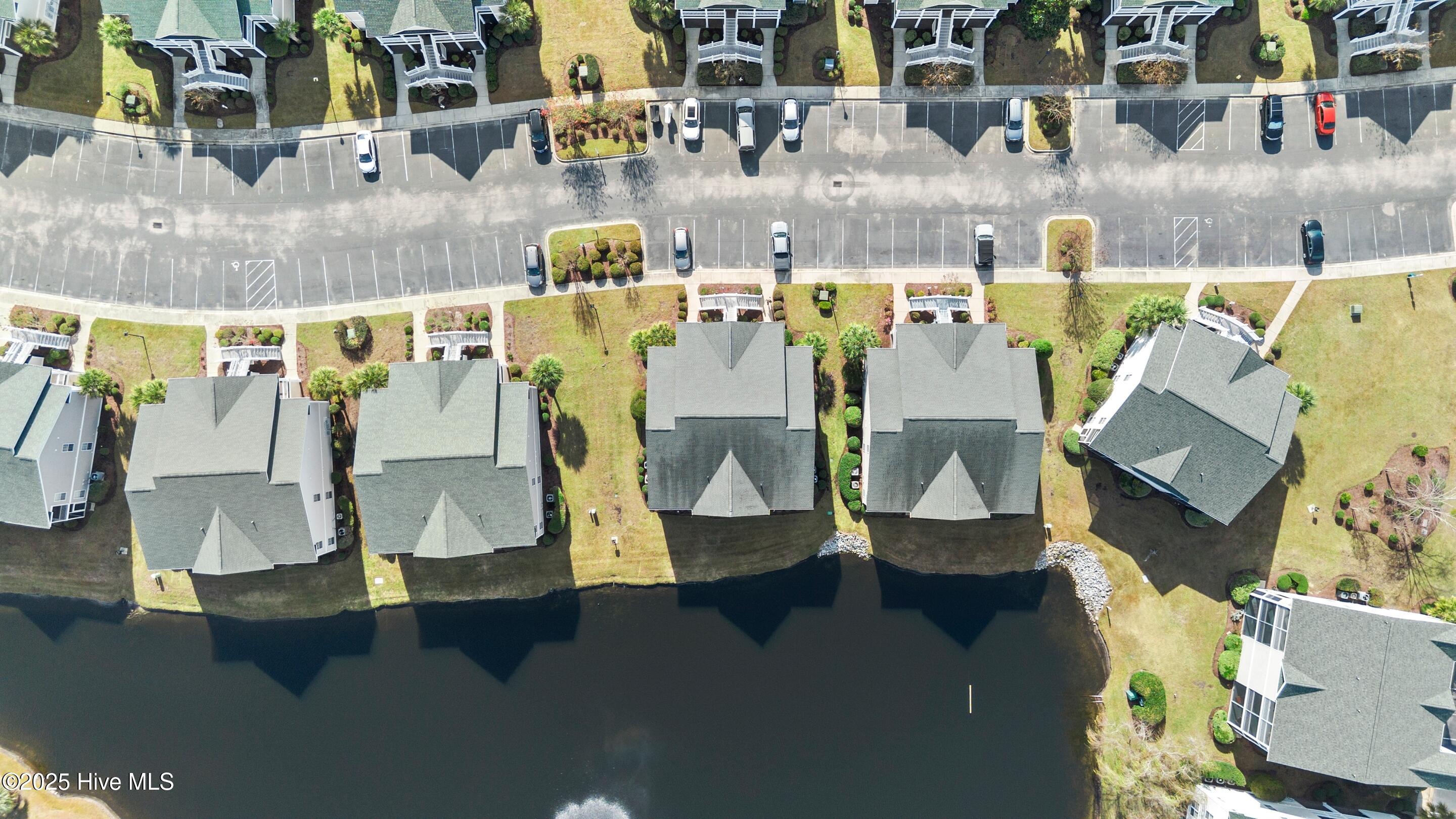 100542567 | Photo 77