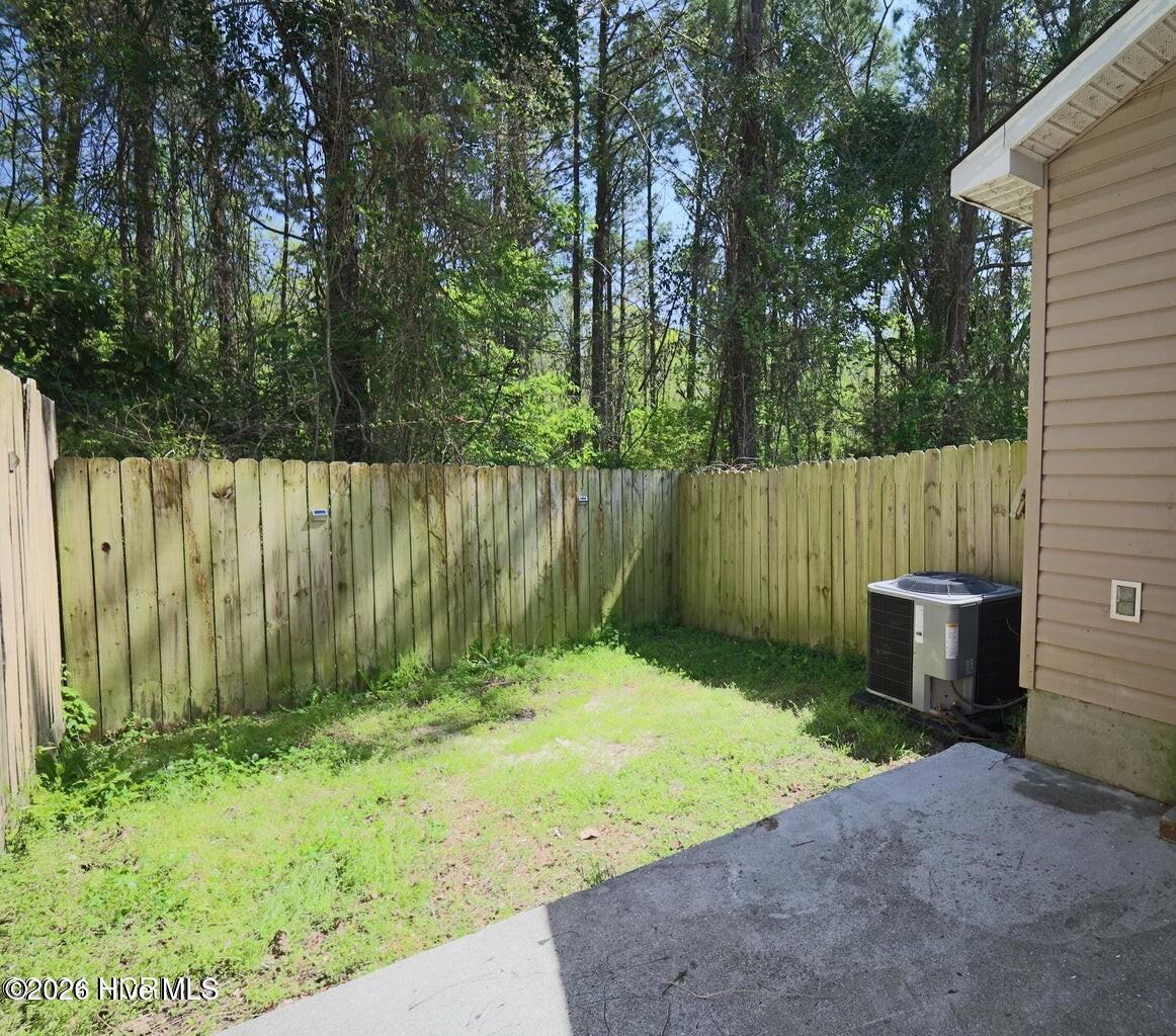 100551349 | Photo 12