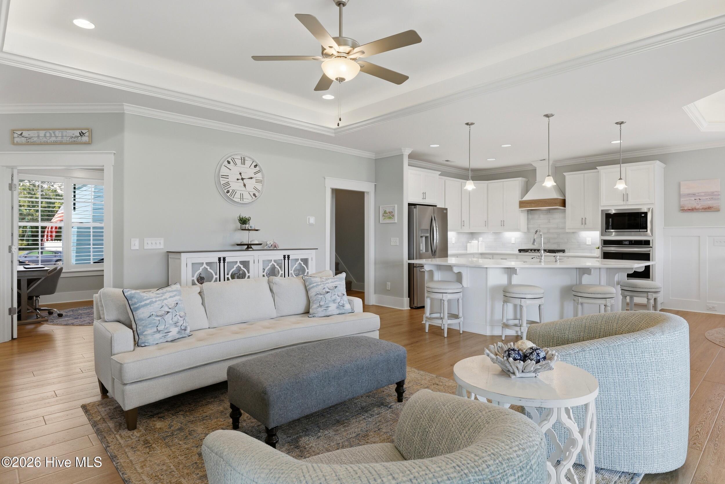 100562298 | Photo 17