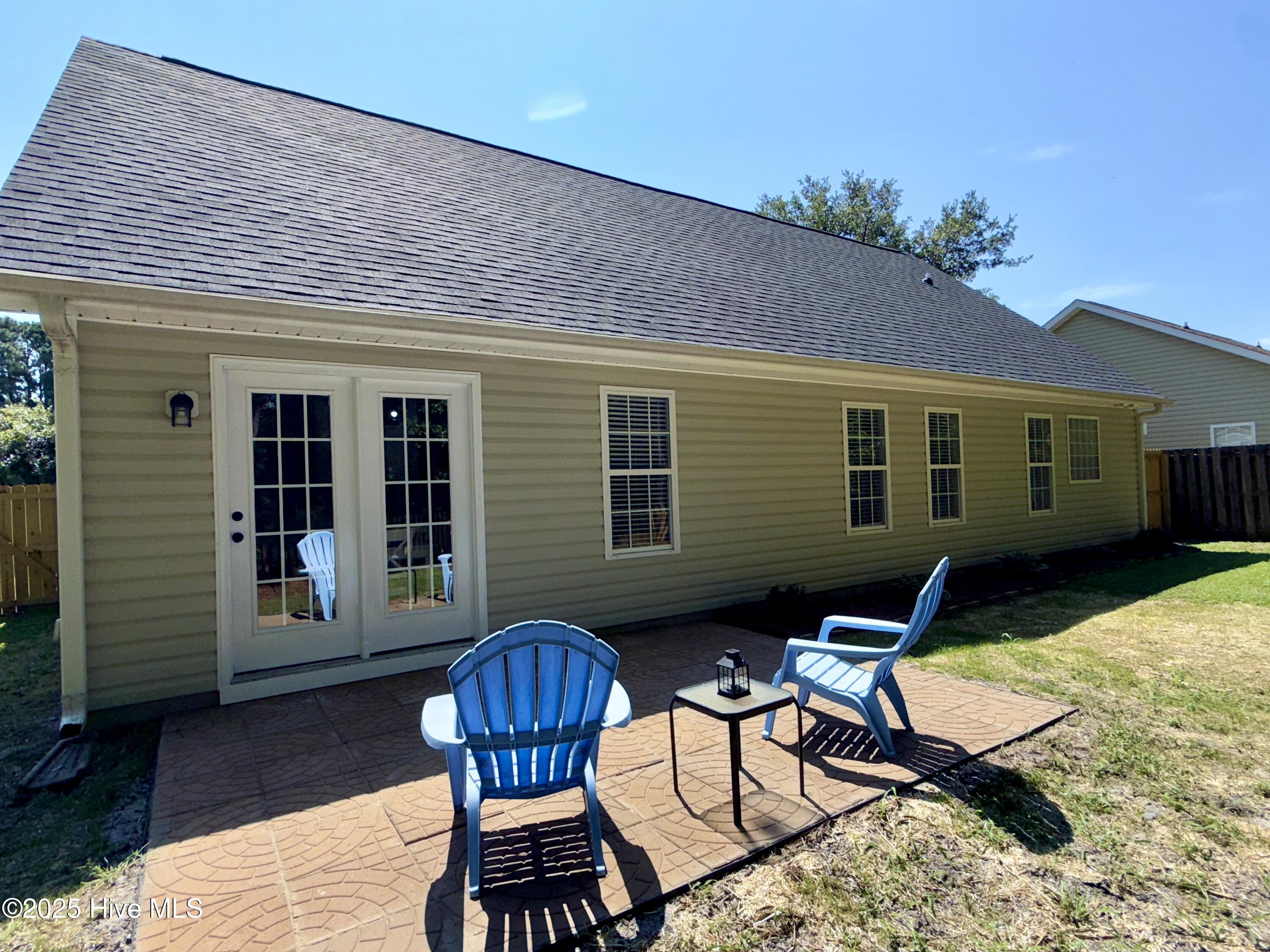 100518451 | Photo 29