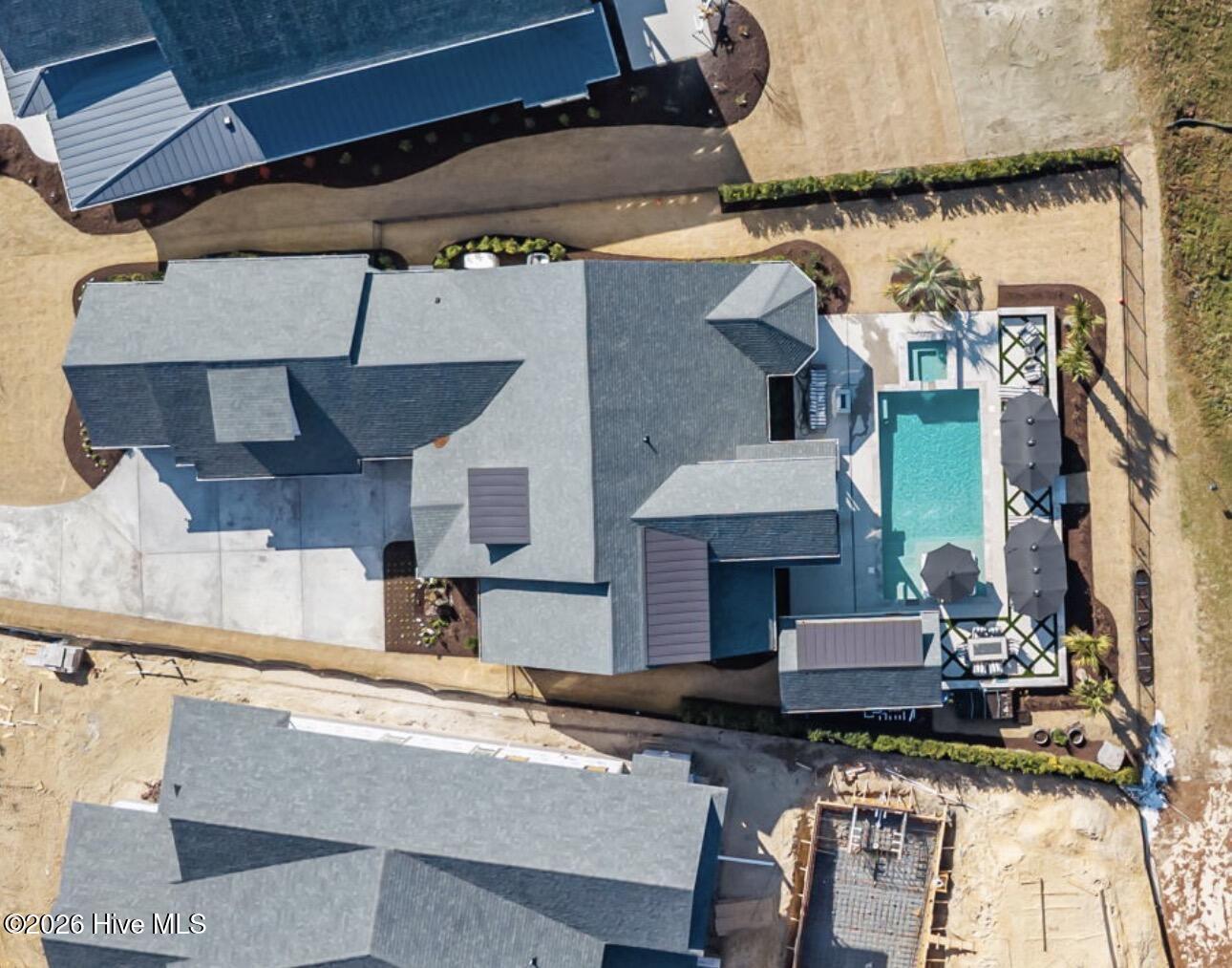 100554448 | Photo 56