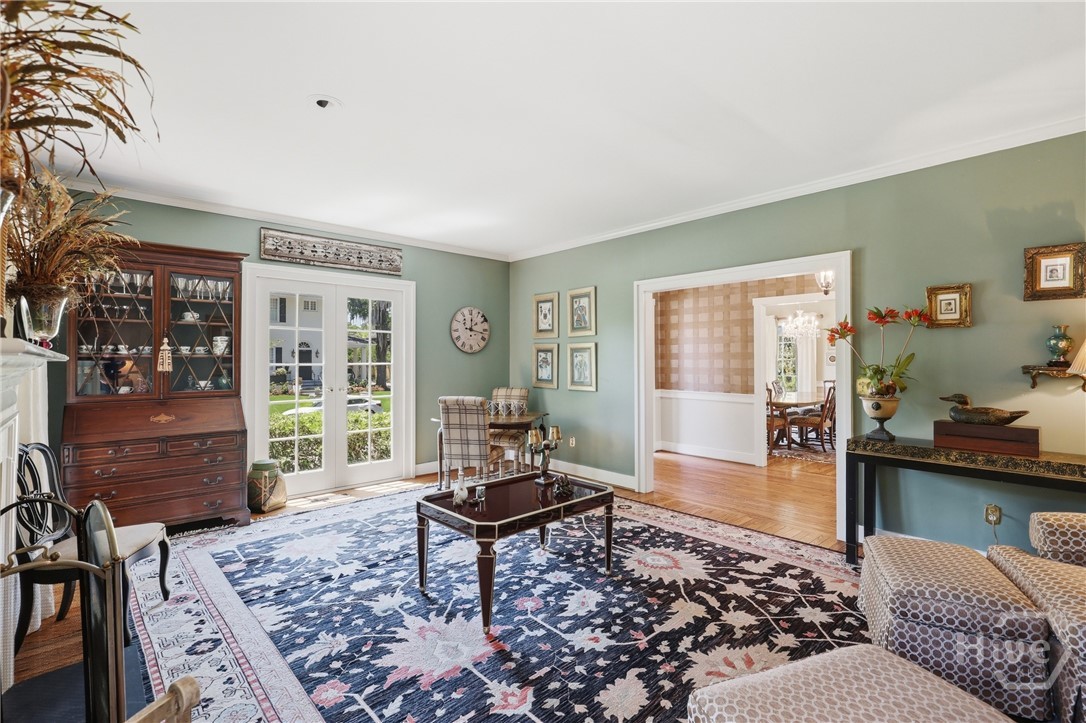 402 E 44th Street, Savannah, GA, 31405