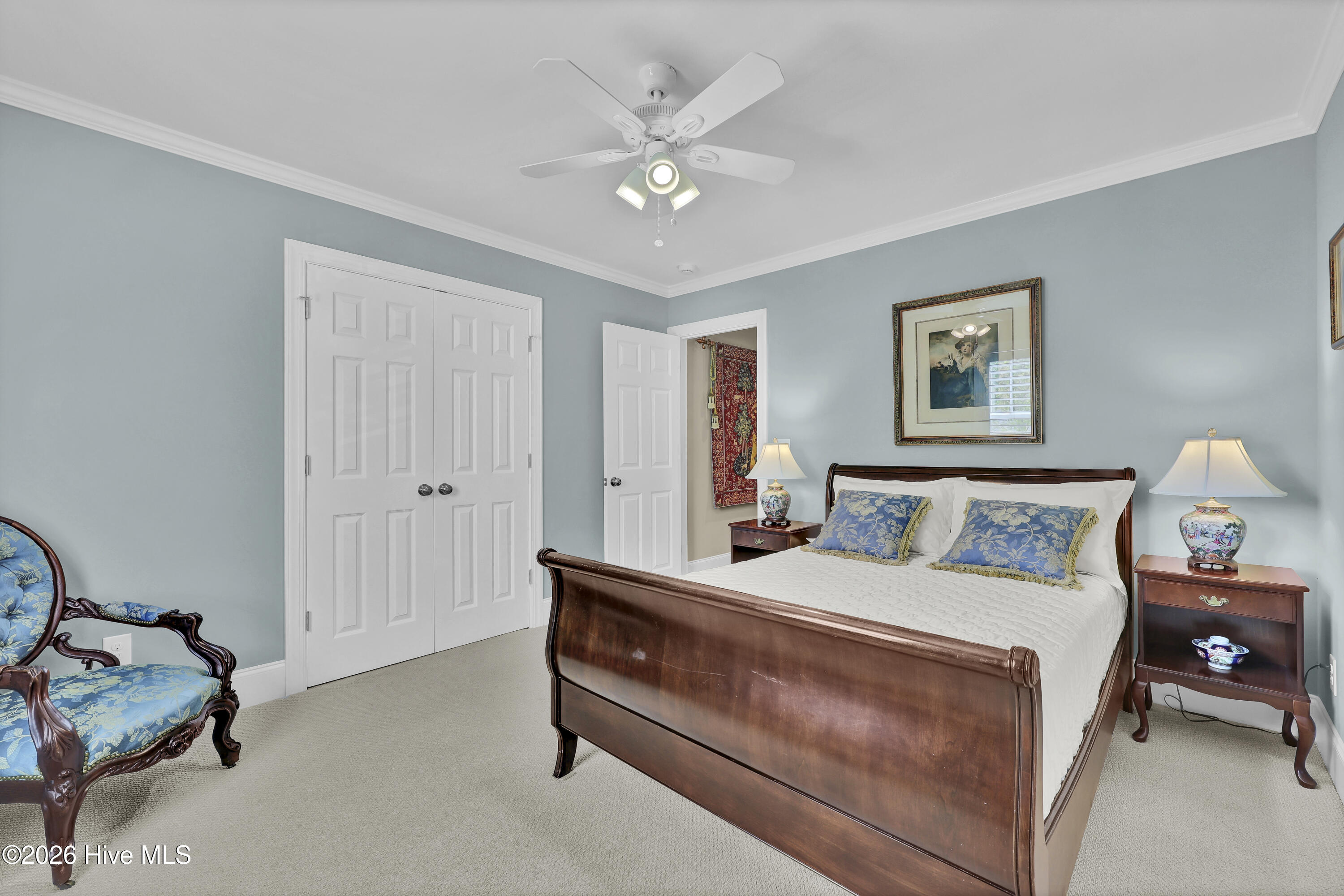 100566208 | Photo 24