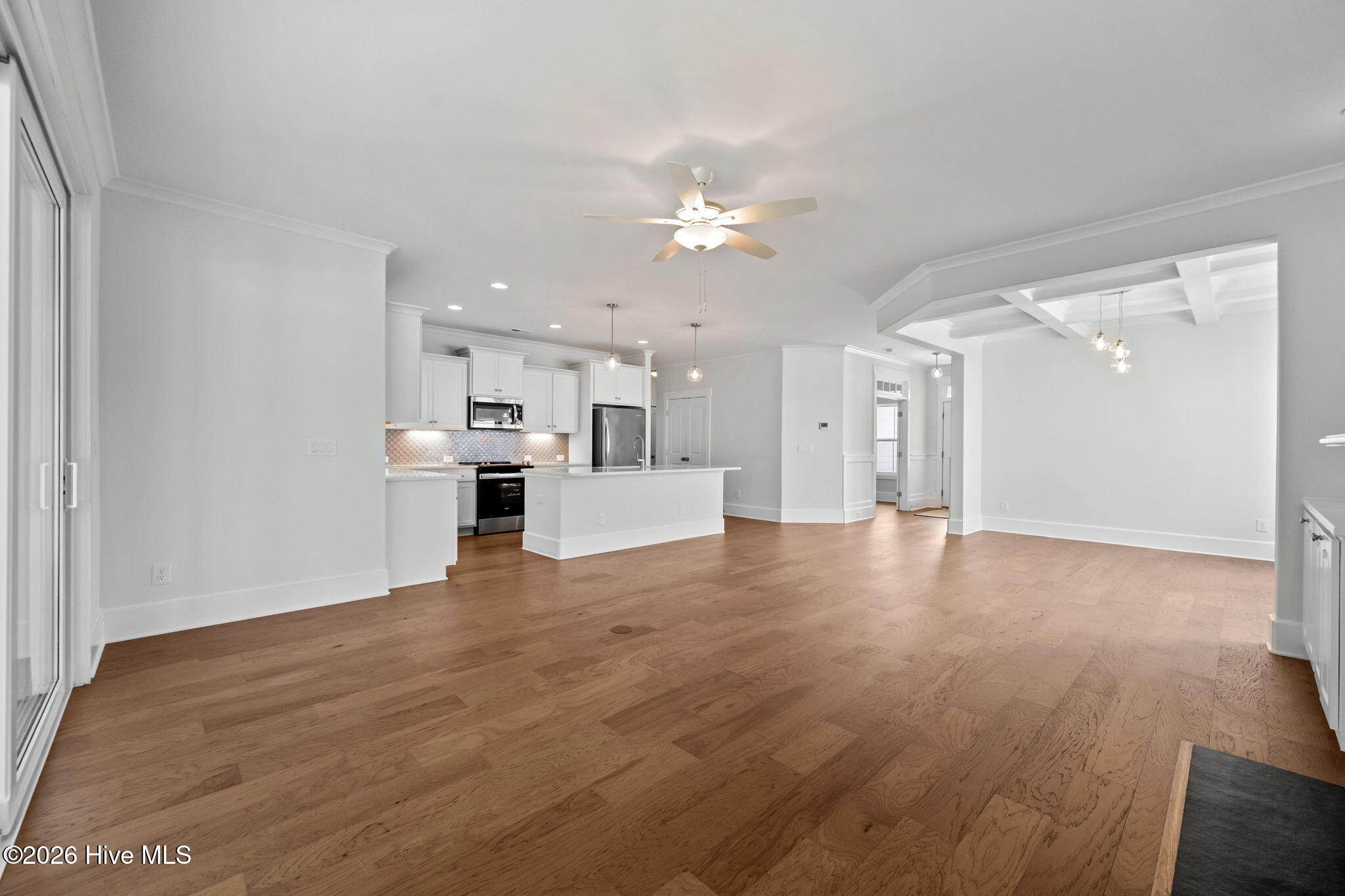 559 Moss Lake Lane, Holly Ridge, NC, 28445