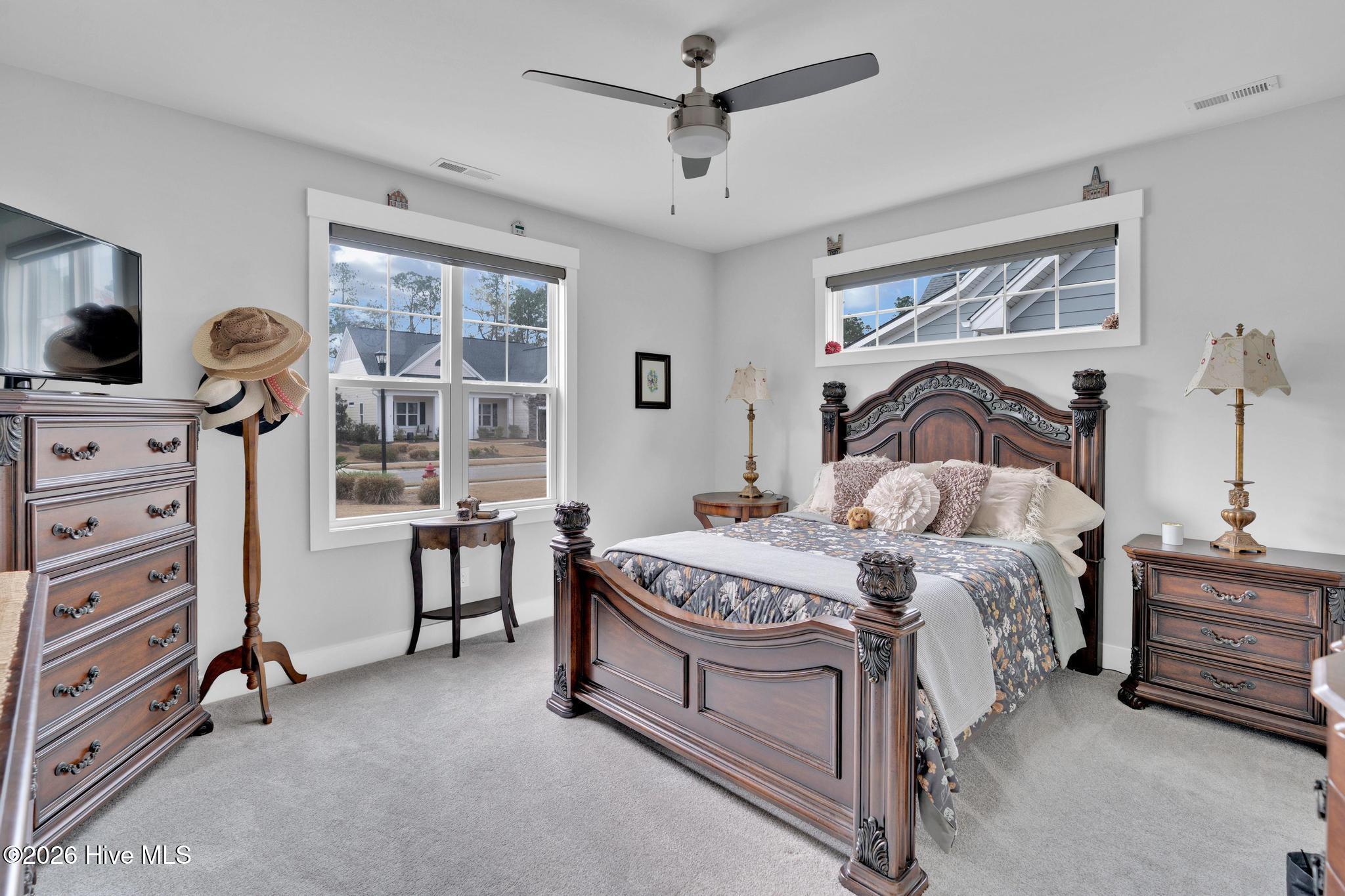 100561438 | Photo 31