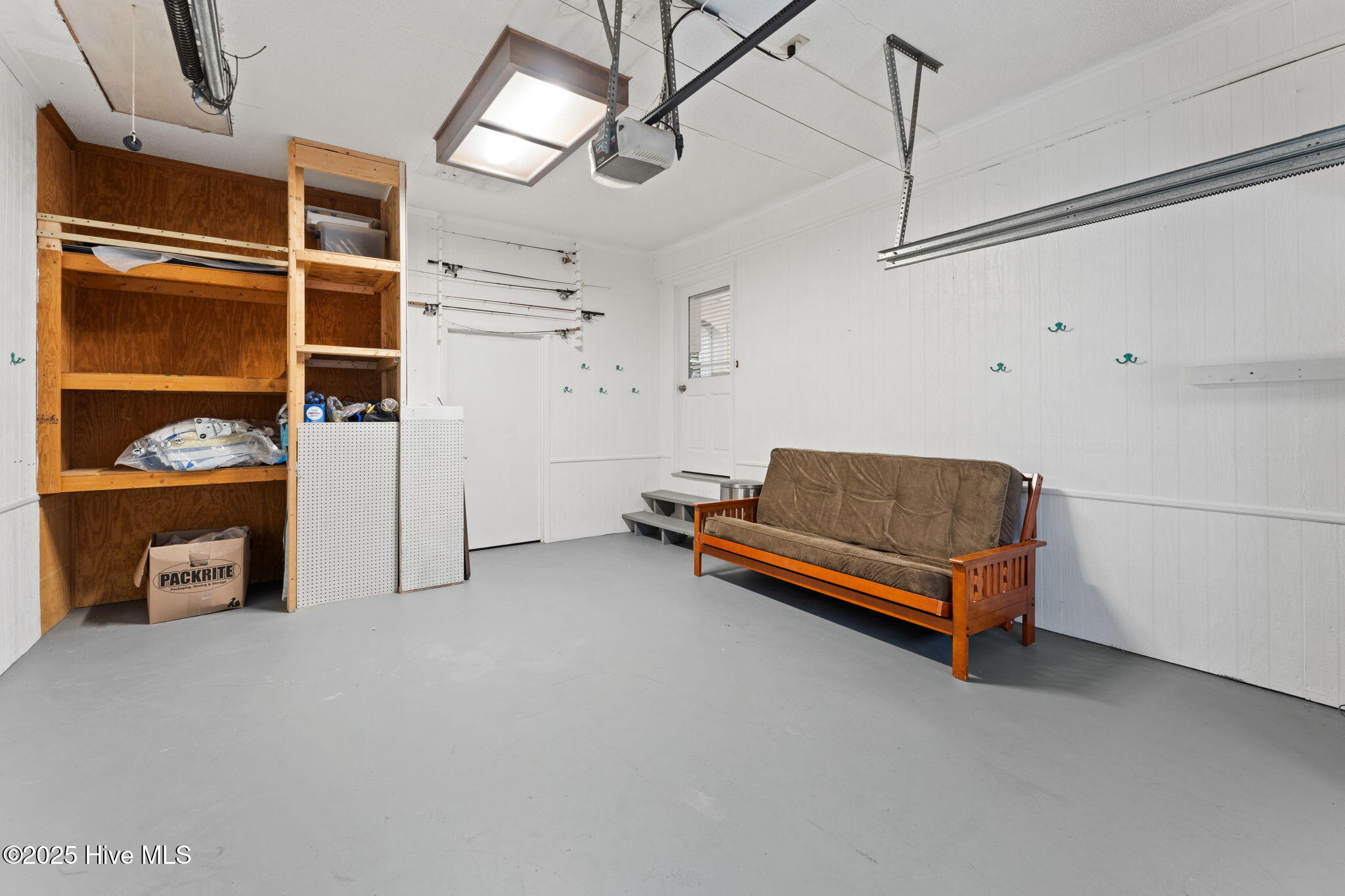 100544546 | Photo 44