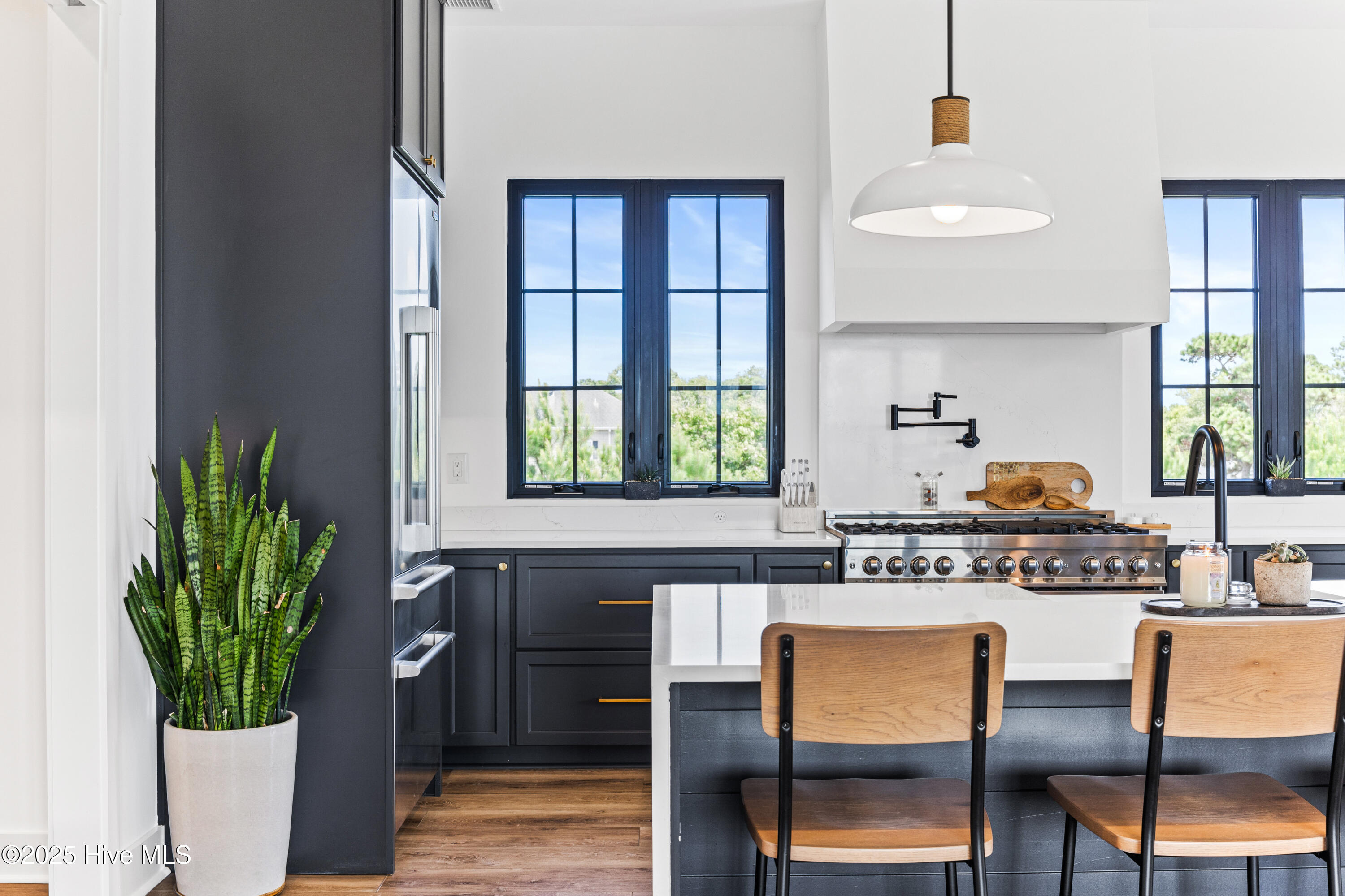 100534624 | Photo 17