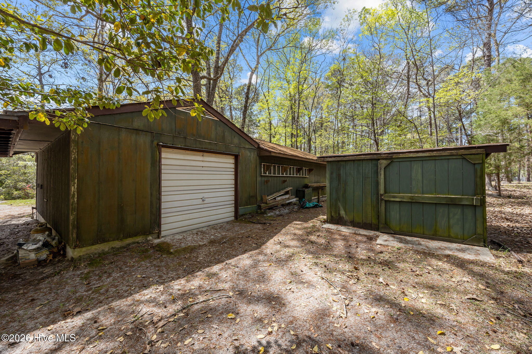 512 Raymond Drive,Arapahoe