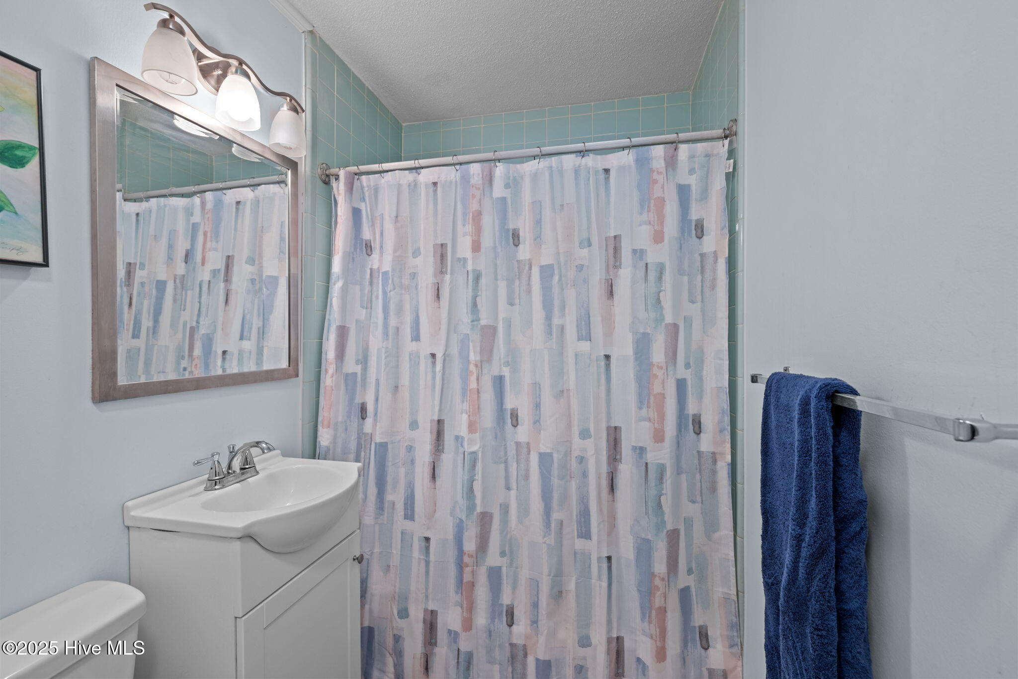 100521468 | Photo 30