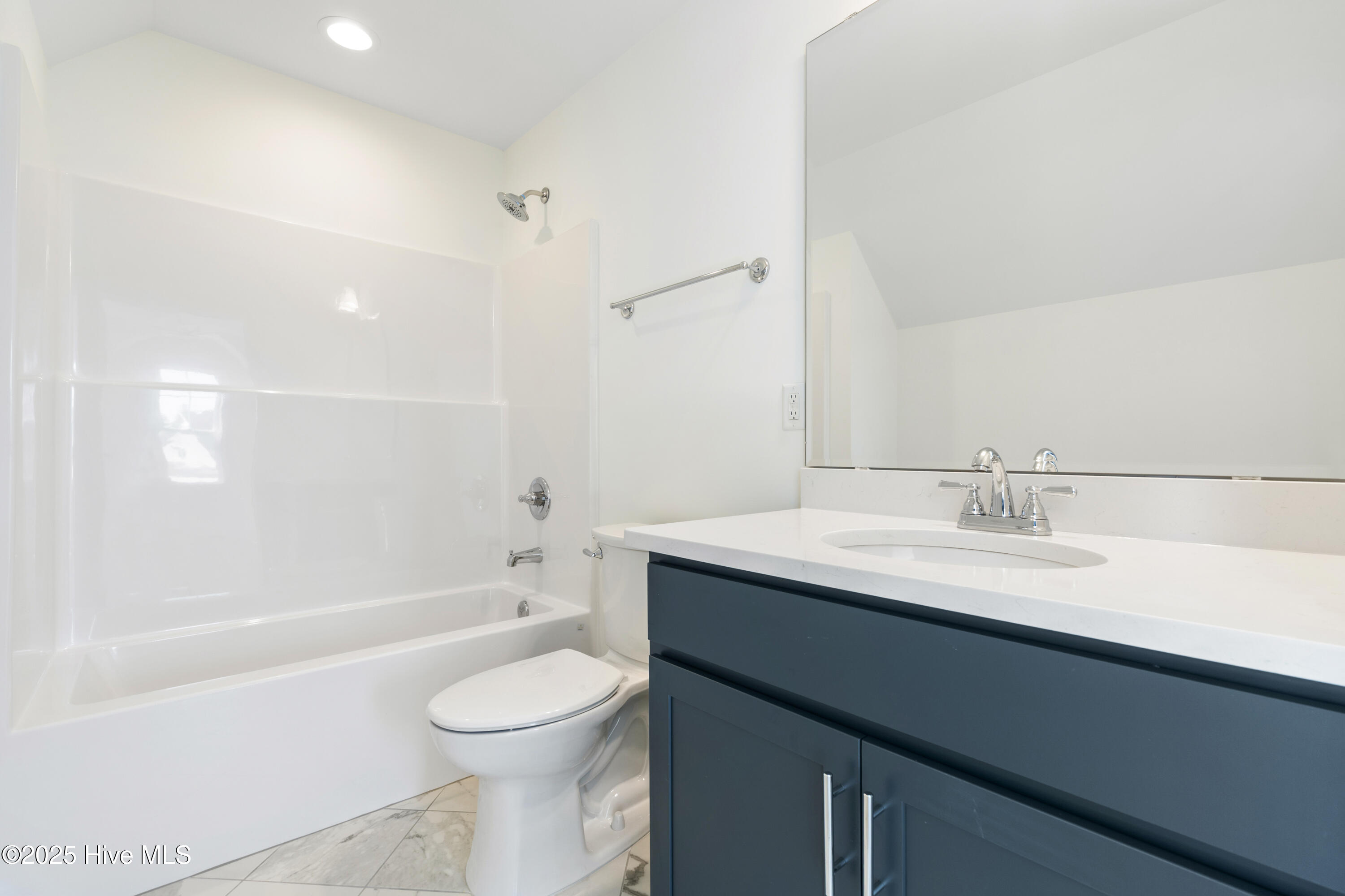 100515288 | Photo 34