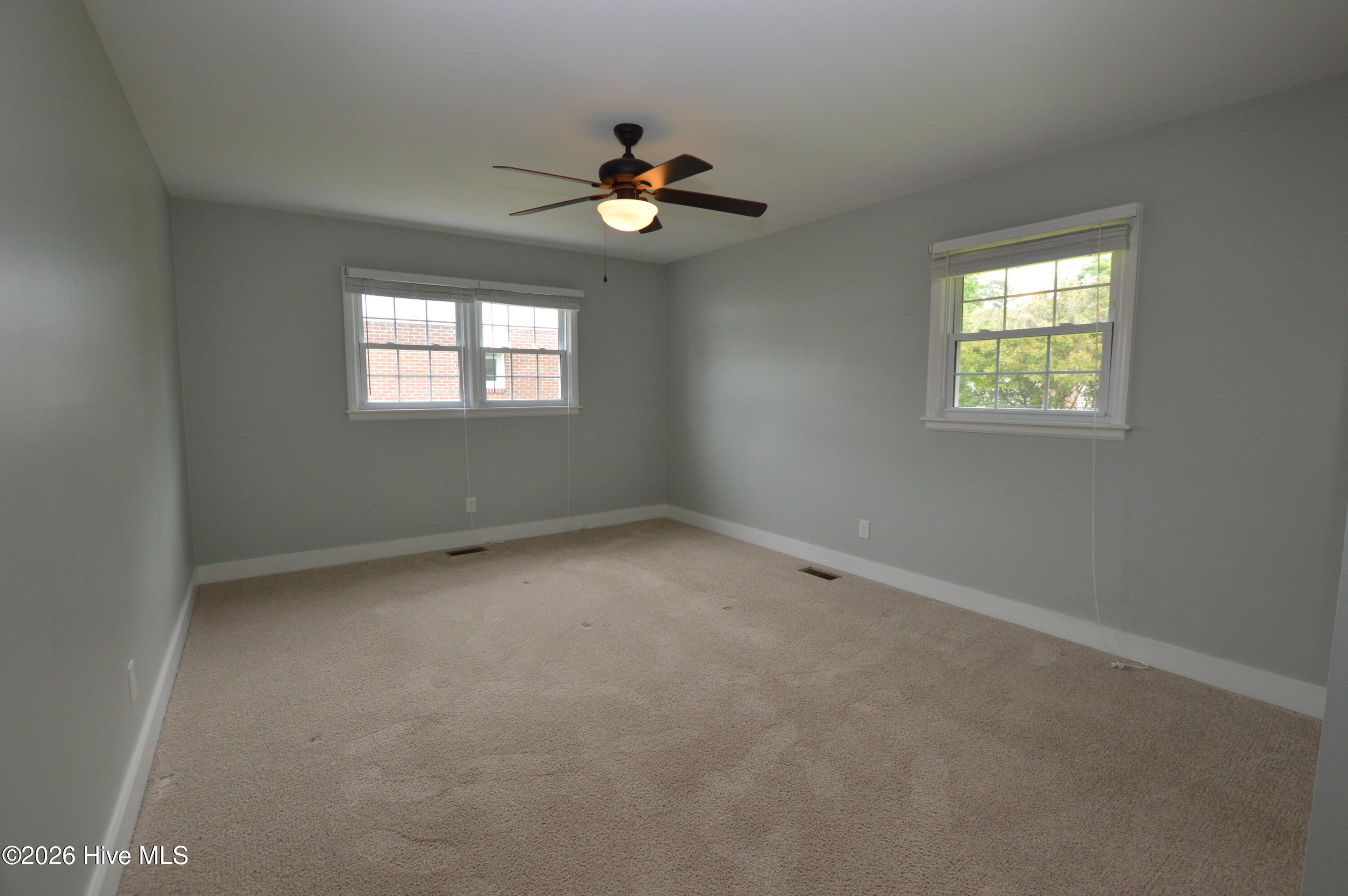 100564196 | Photo 10