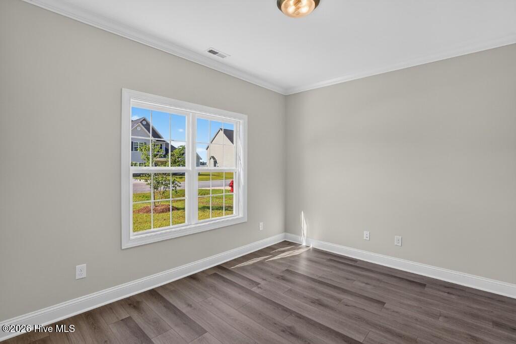 Photo 4 of Single family home for sale at 3005 Yellowfin Dr, New Bern, NC 28562 | MLS# 100565194 | Listing updated on 2026-09-20