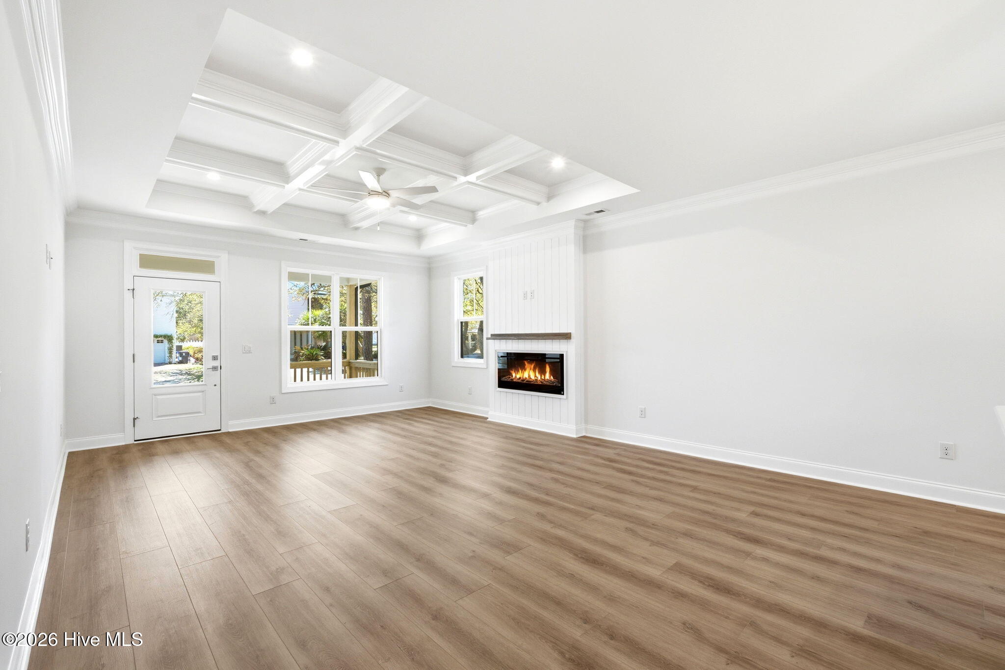 100565030 | Photo 14