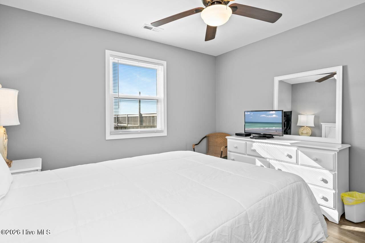 100555607 | Photo 10