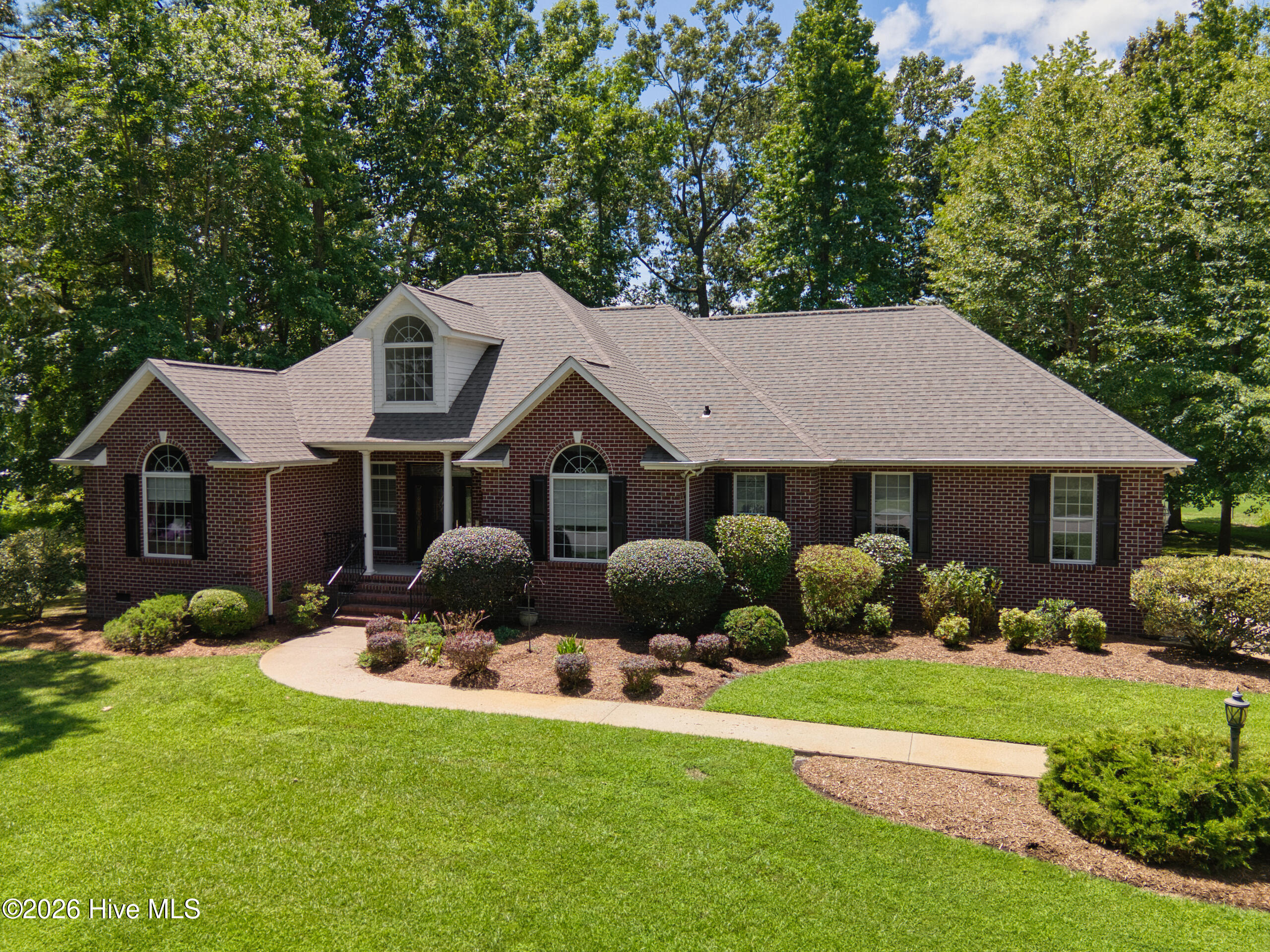 Featured listings Featured listings