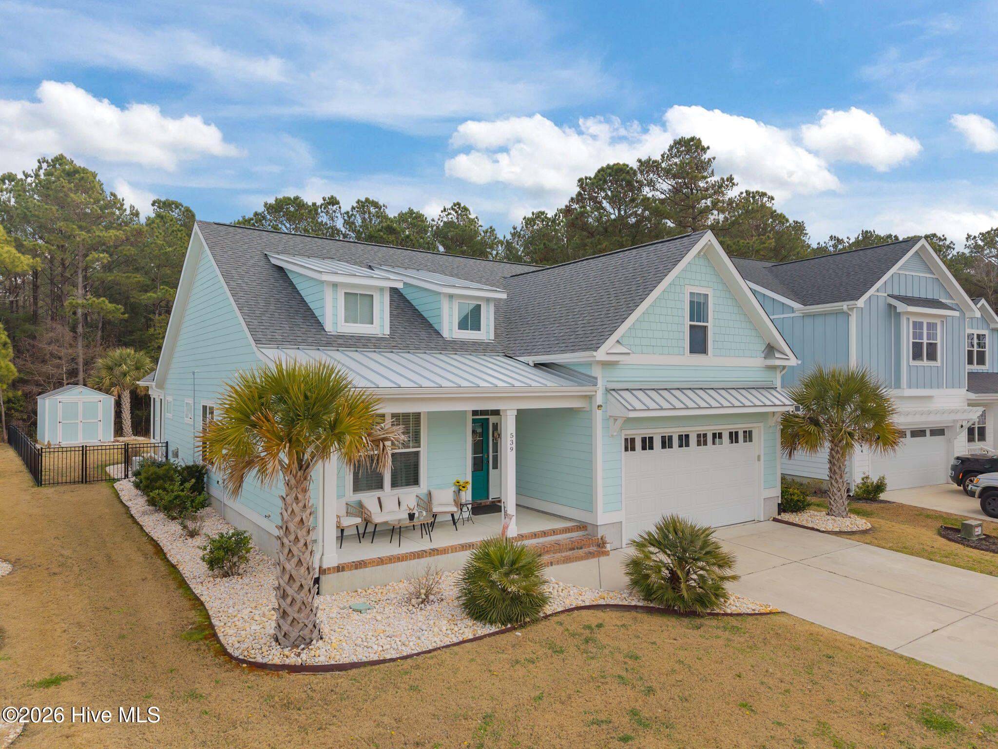 100556932 | Photo 34