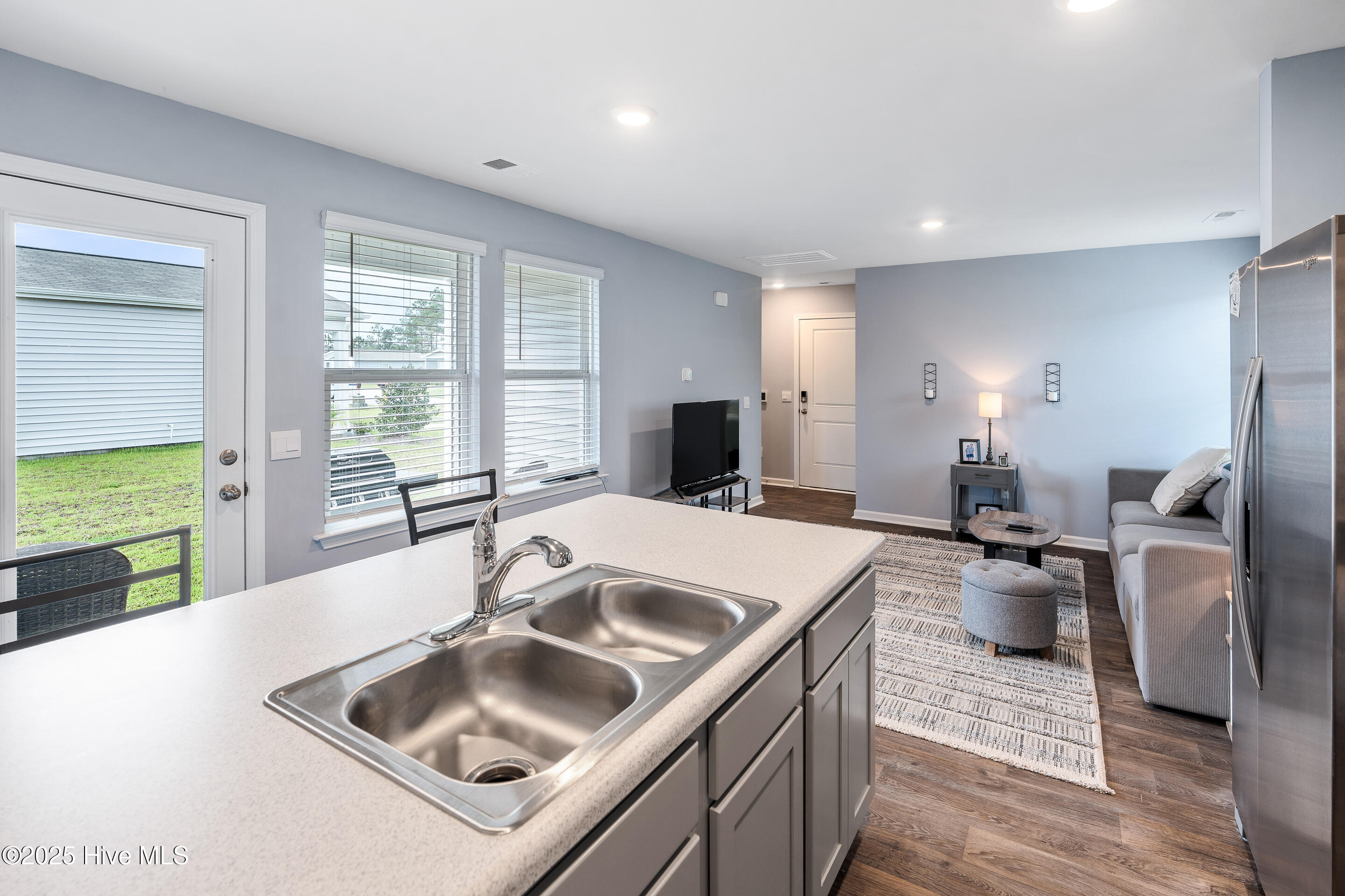 100524246 | Photo 17