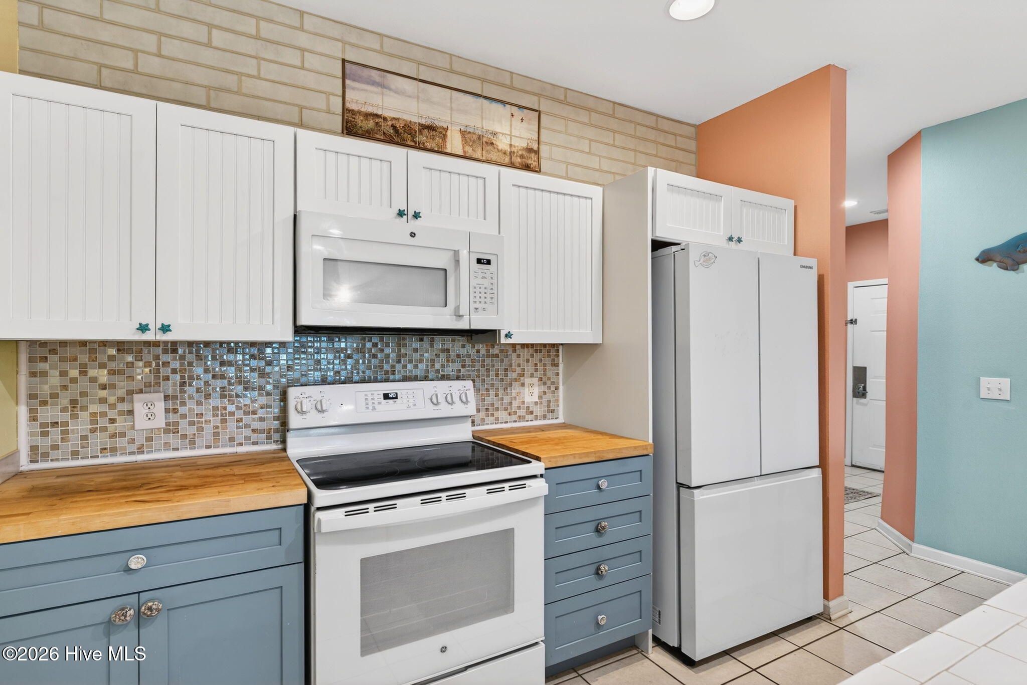 100558580 | Photo 11